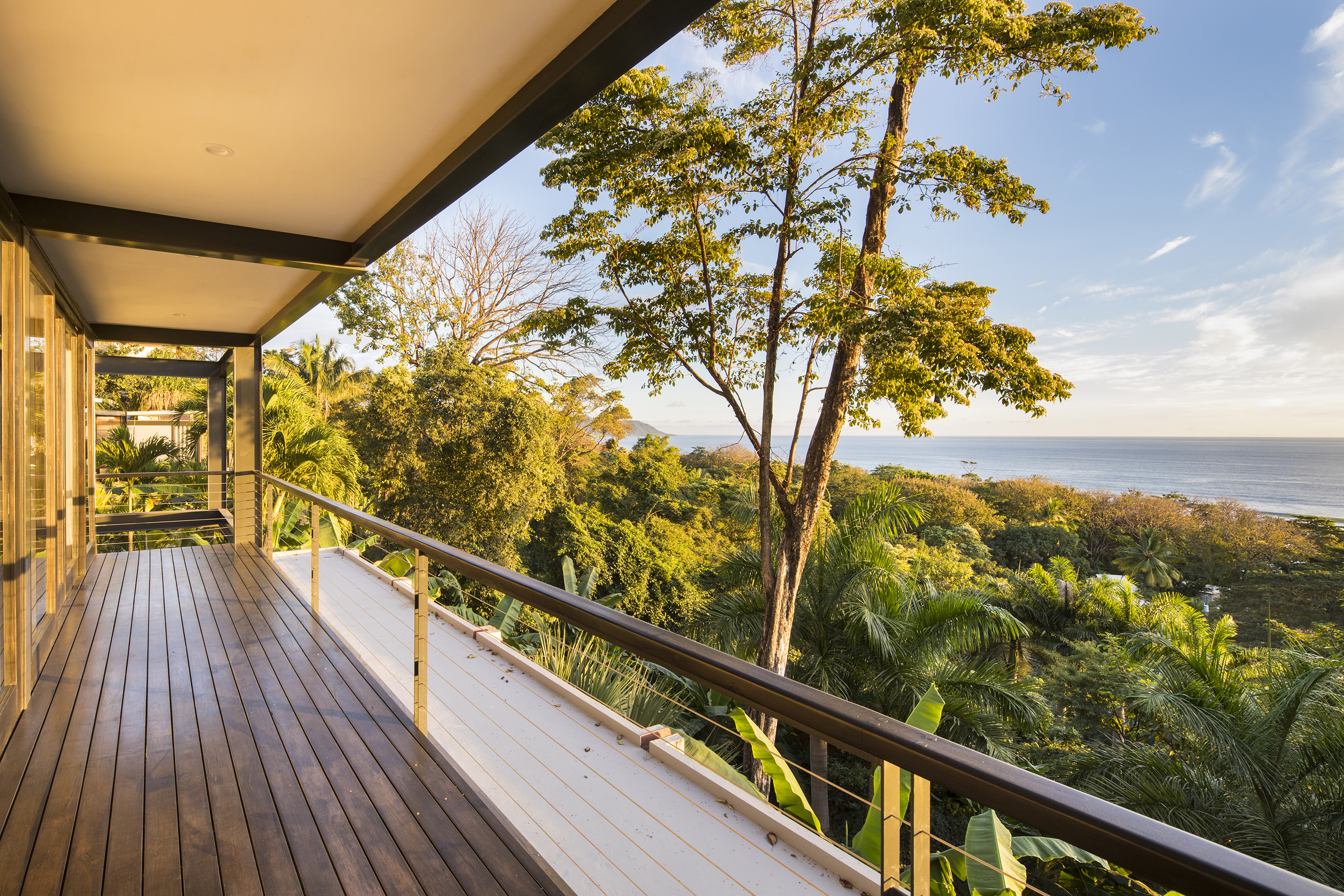 4 bed Single Family Homes For Sale in Santa Teresa, Puntarenas - thumb 3