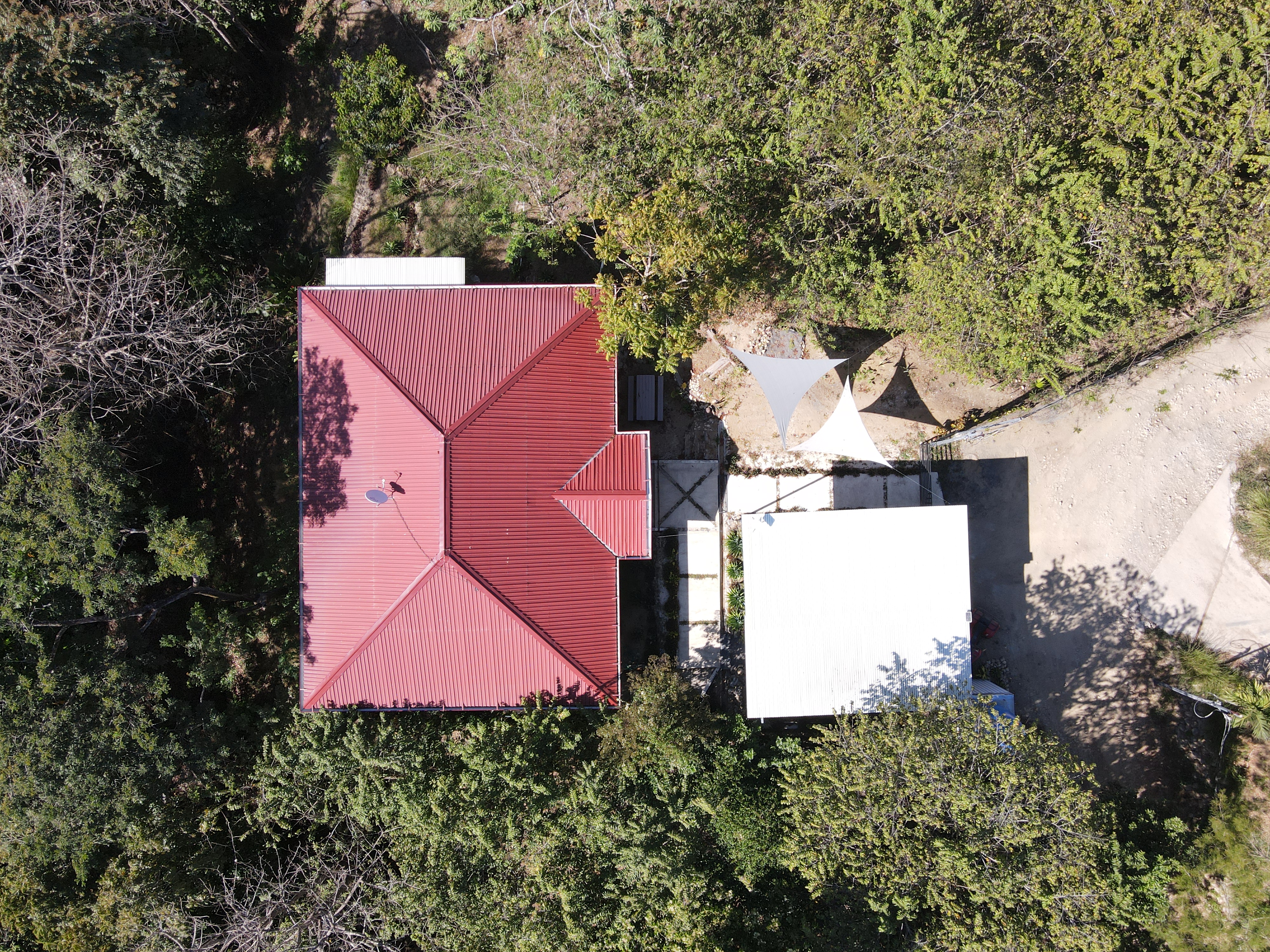 3 bed Single Family Homes For Sale in Playa Hermosa Santa Teresa, Puntarenas - thumb 1