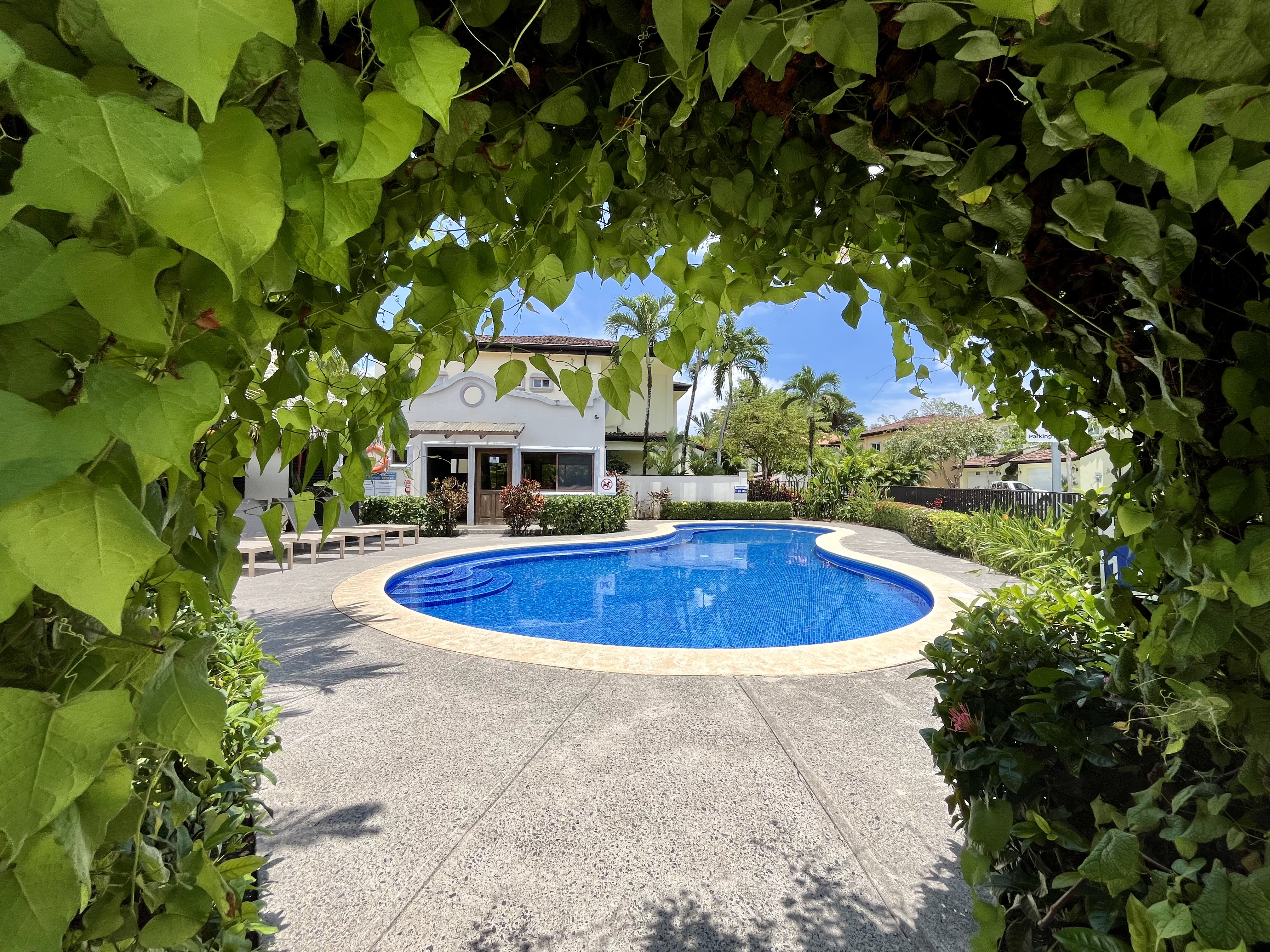 4 bed Single Family Homes For Sale in Jaco, Puntarenas - thumb 30