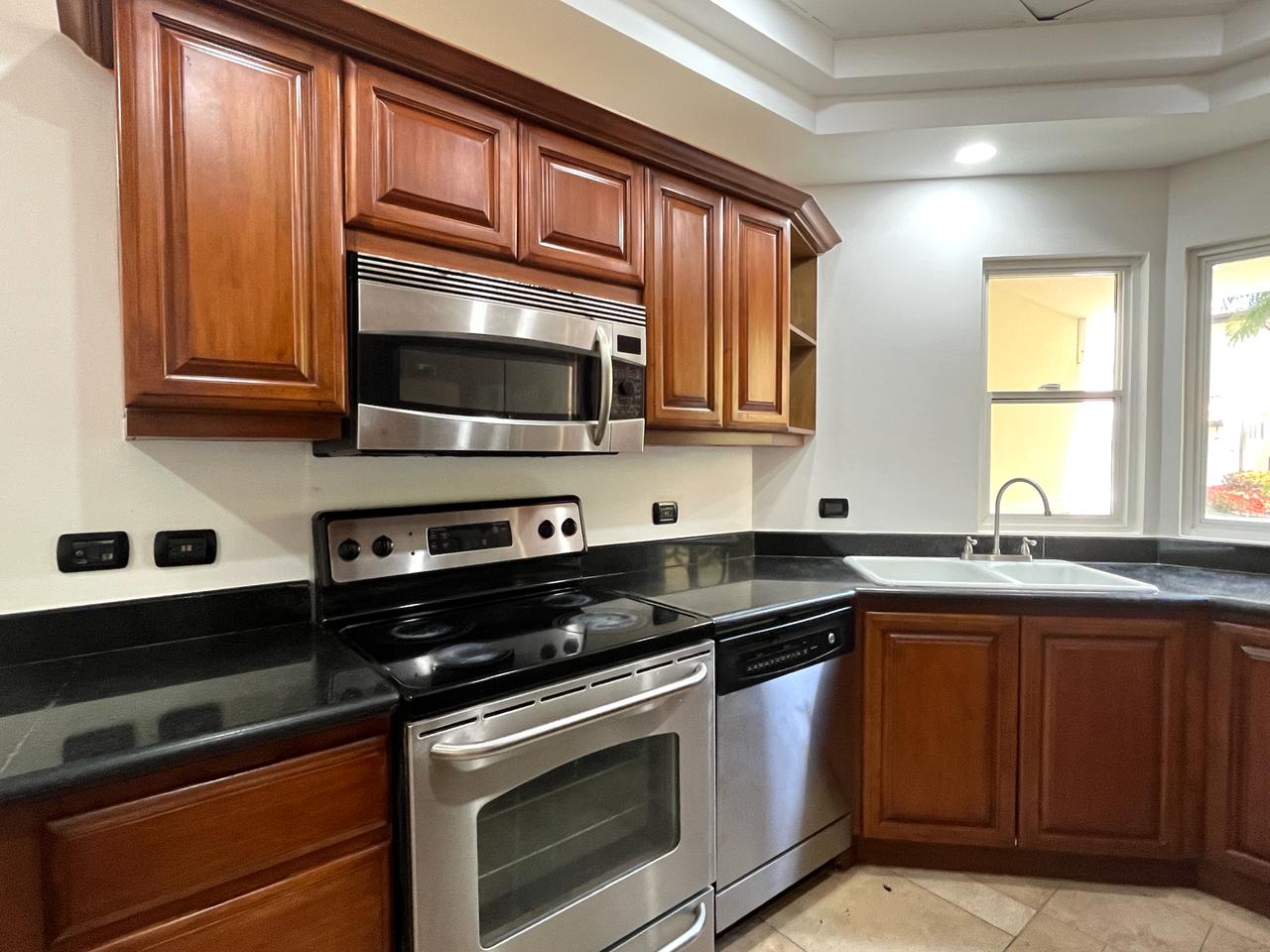 4 bed Single Family Homes For Sale in Jaco, Puntarenas - thumb 4