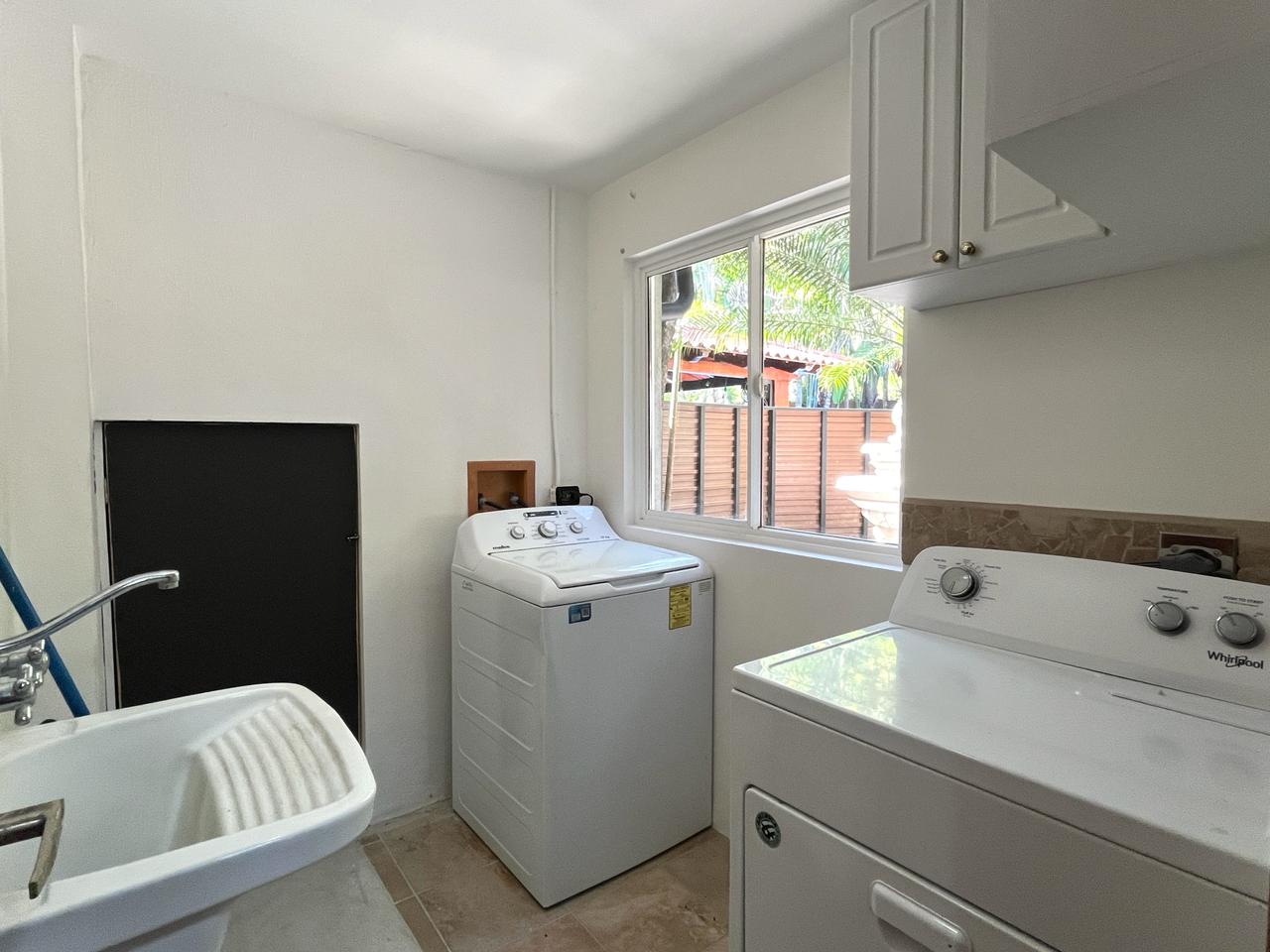 4 bed Single Family Homes For Sale in Jaco, Puntarenas - thumb 6