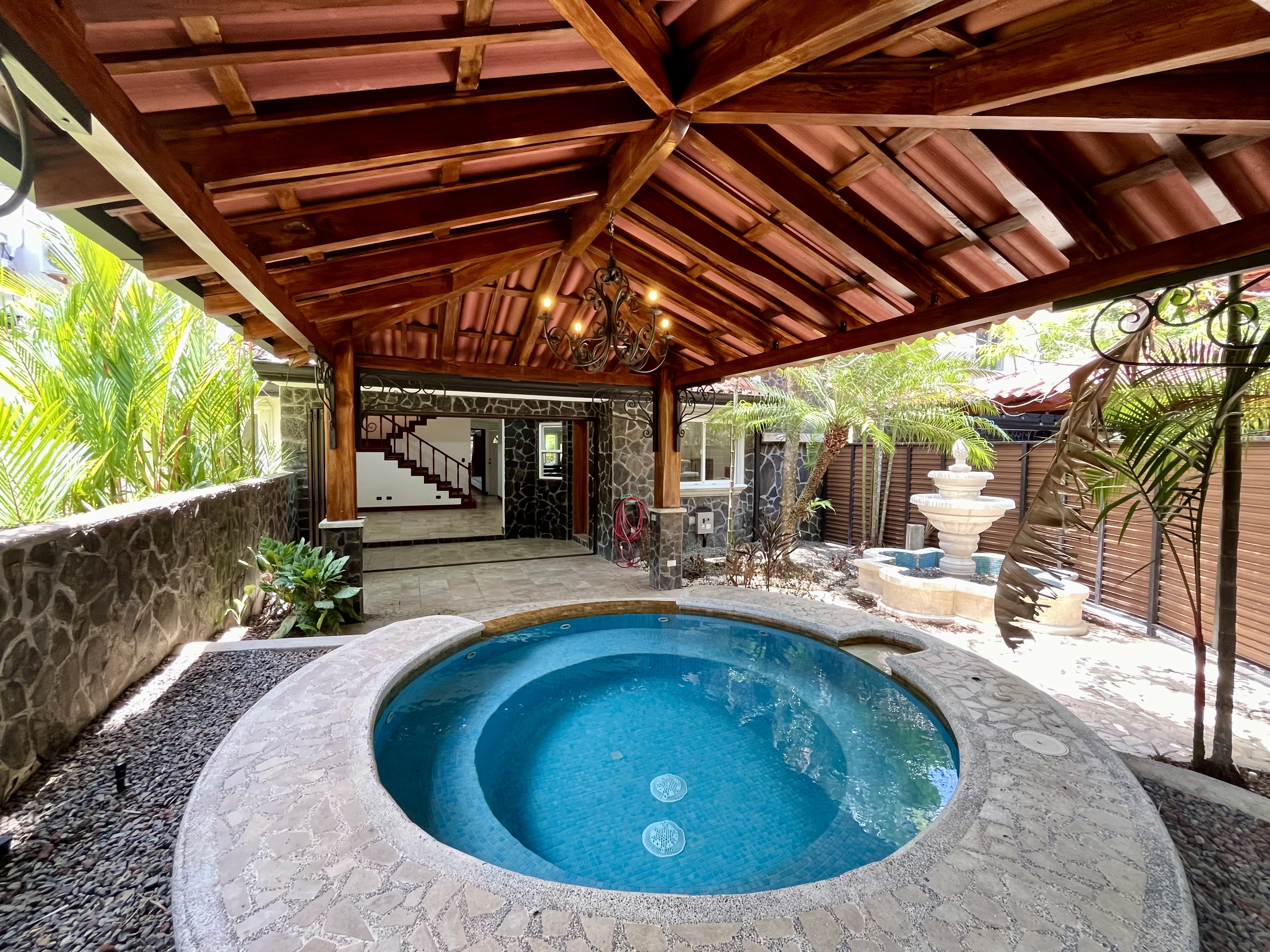 4 bed Single Family Homes For Sale in Jaco, Puntarenas - thumb 22