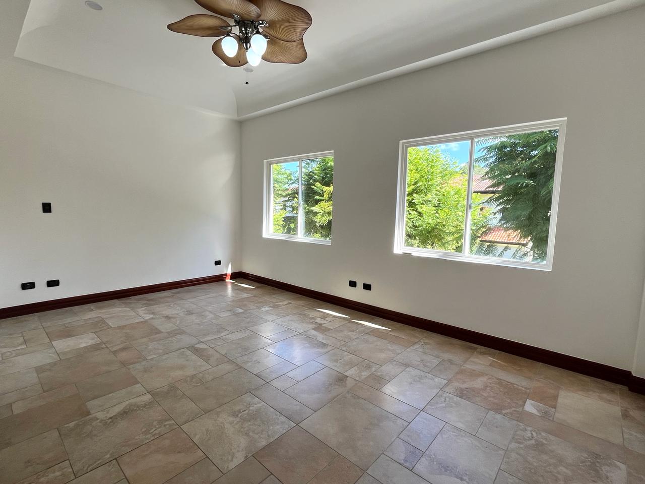 4 bed Single Family Homes For Sale in Jaco, Puntarenas - thumb 7