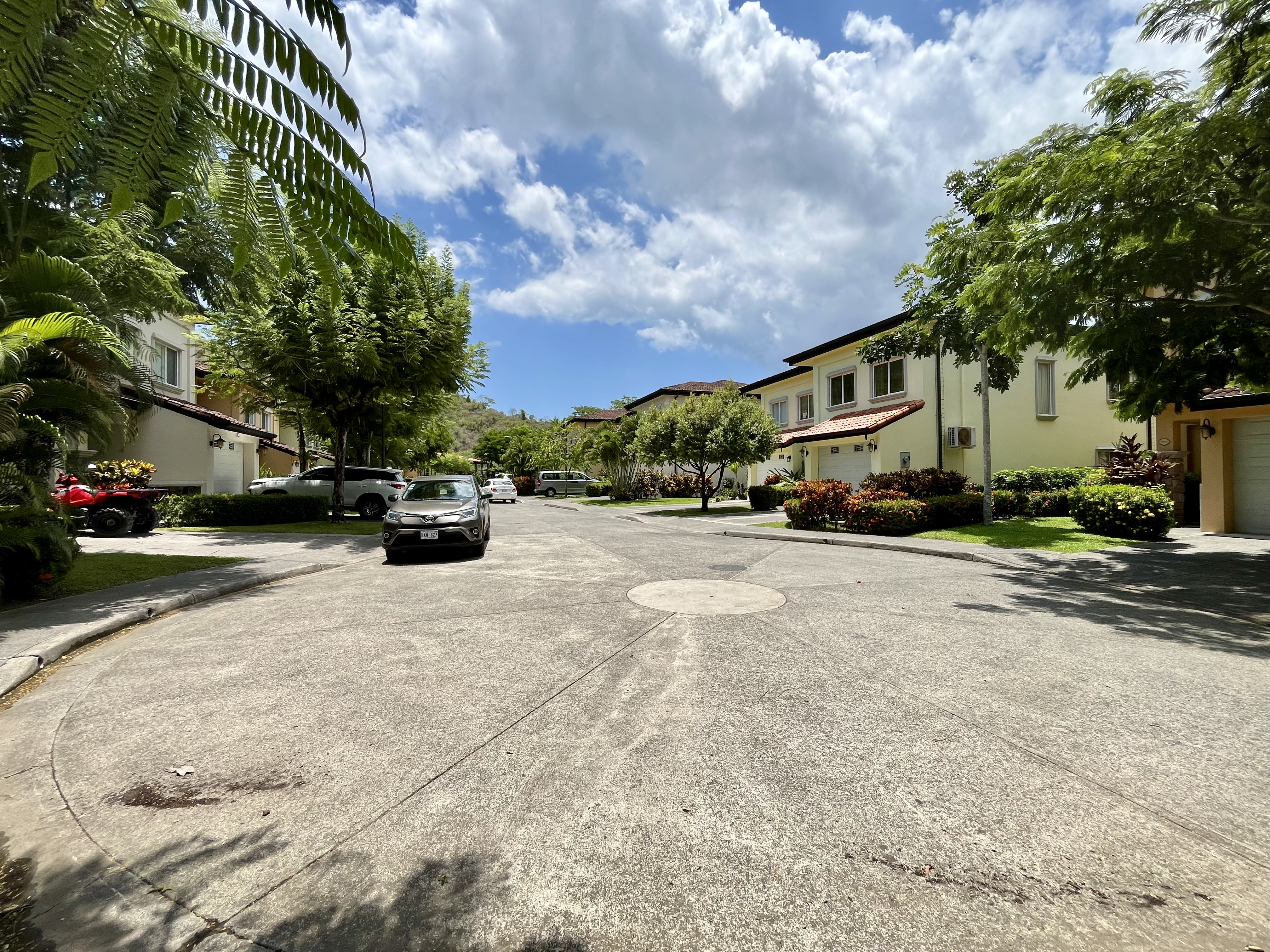 4 bed Single Family Homes For Sale in Jaco, Puntarenas - thumb 24