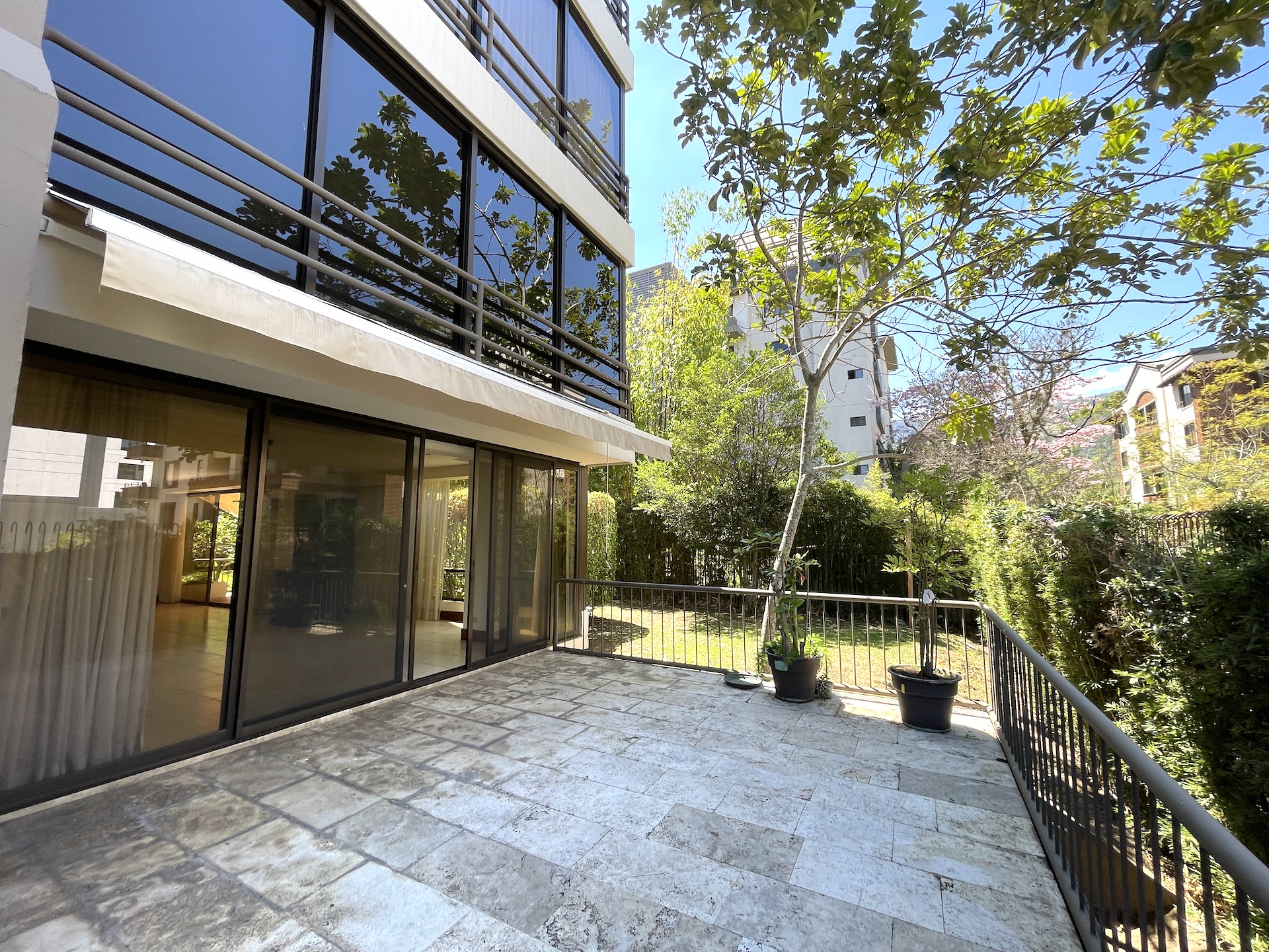3 bed Apartment For Sale in Escazu, San Jose - thumb 3
