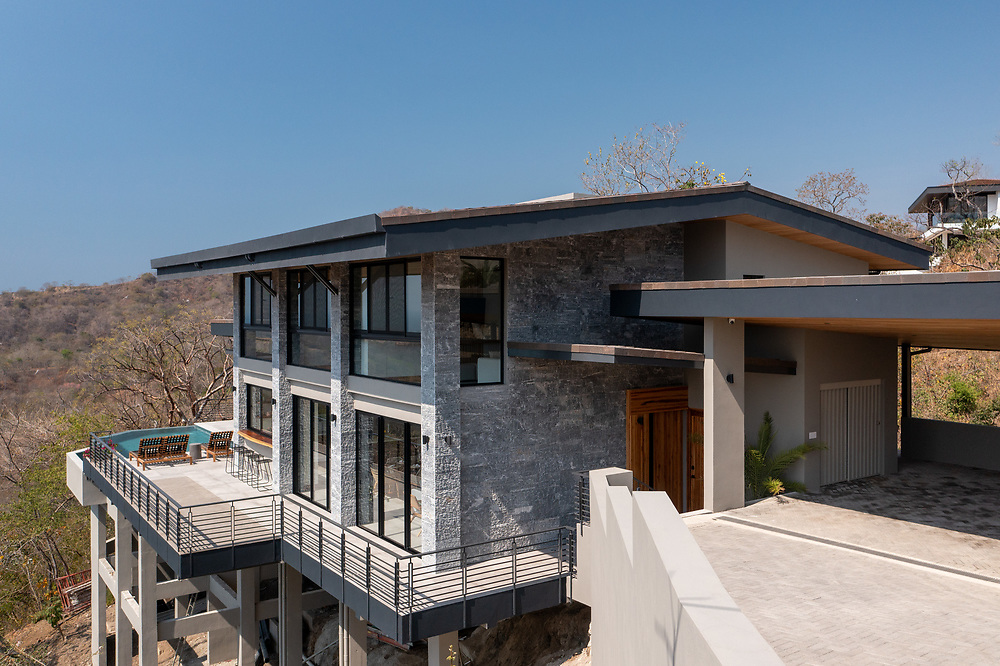 6 bed Single Family Homes For Sale in Playa Grande, Guanacaste - thumb 6