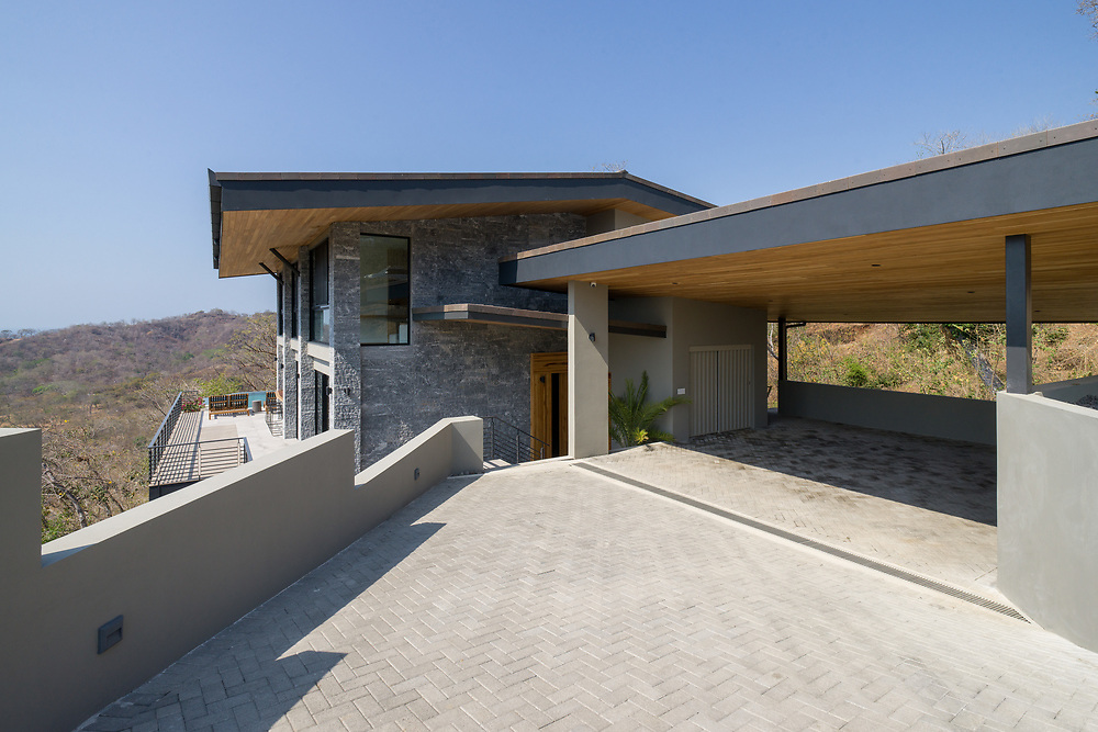 6 bed Single Family Homes For Sale in Playa Grande, Guanacaste - thumb 23