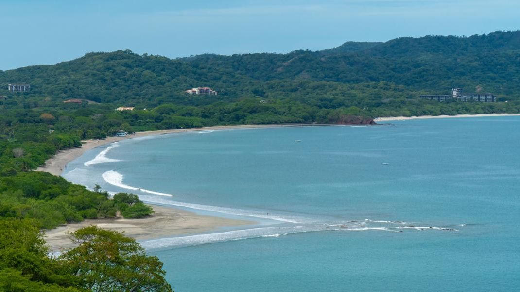 2 bed Condo For Sale in Playa Flamingo, Guanacaste - thumb 9