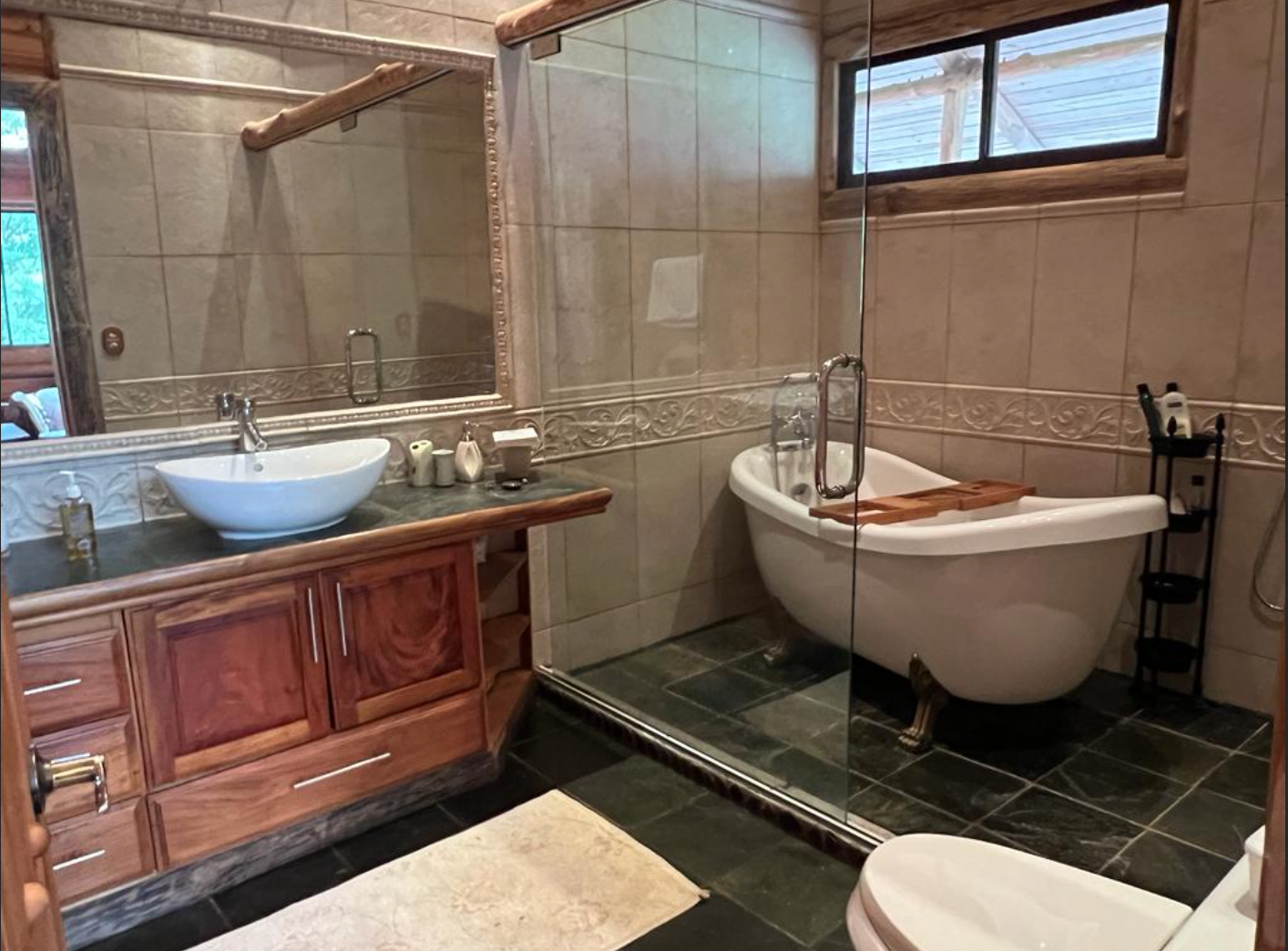 9 bed Single Family Homes For Sale in San Ramon, Alajuela - thumb 18