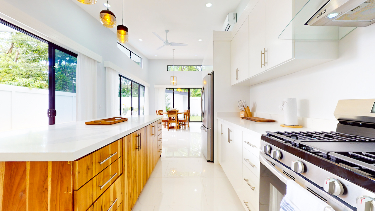 3 bed Single Family Homes For Sale in Uvita, Puntarenas - thumb 10