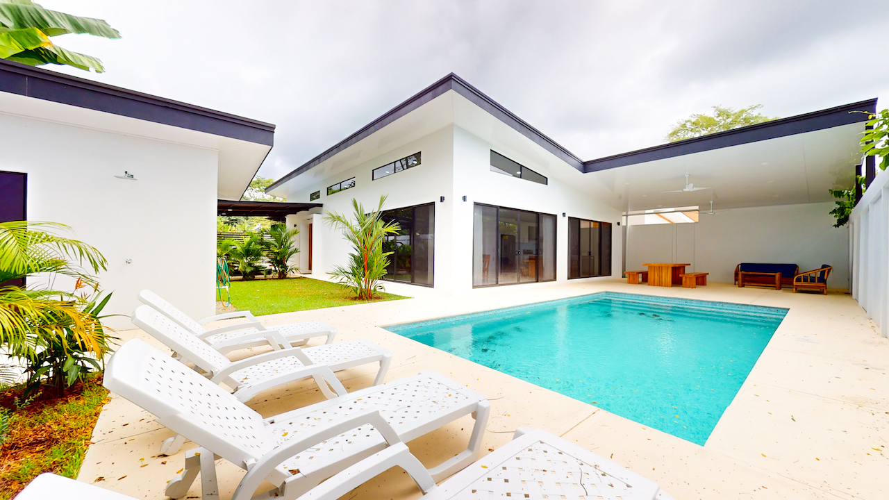 3 bed Single Family Homes For Sale in Uvita, Puntarenas - thumb 2