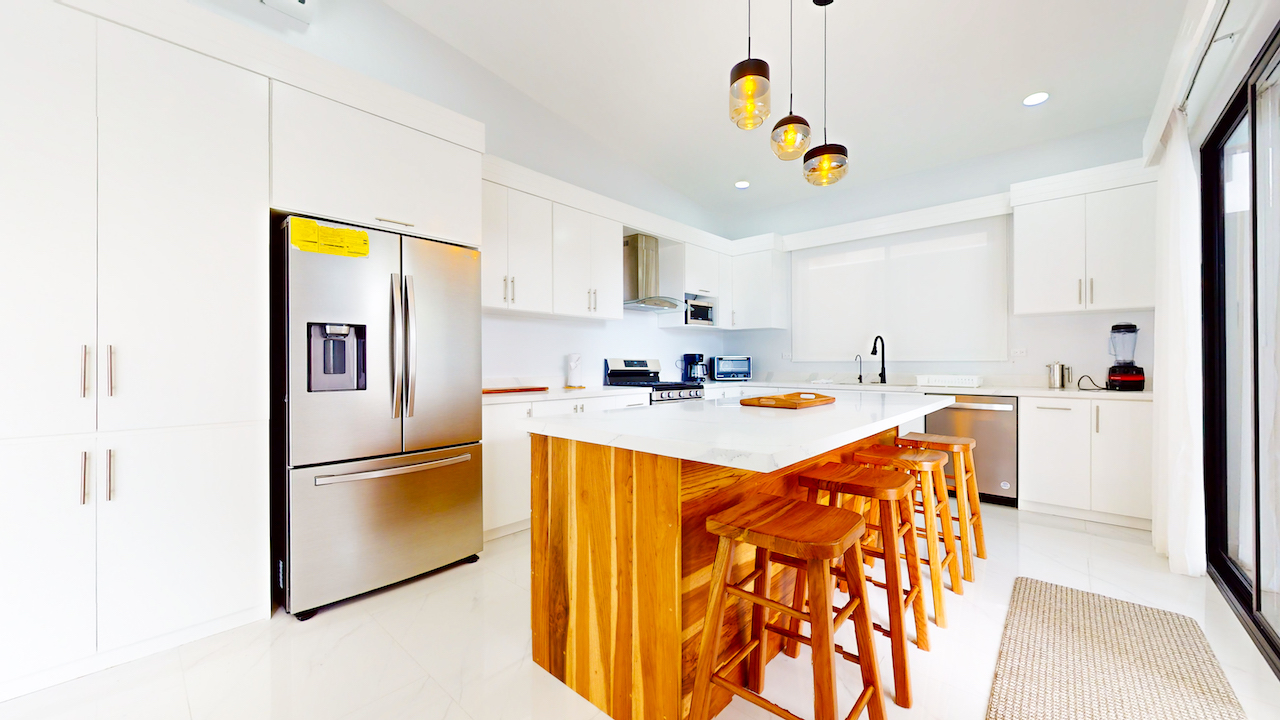 3 bed Single Family Homes For Sale in Uvita, Puntarenas - thumb 8