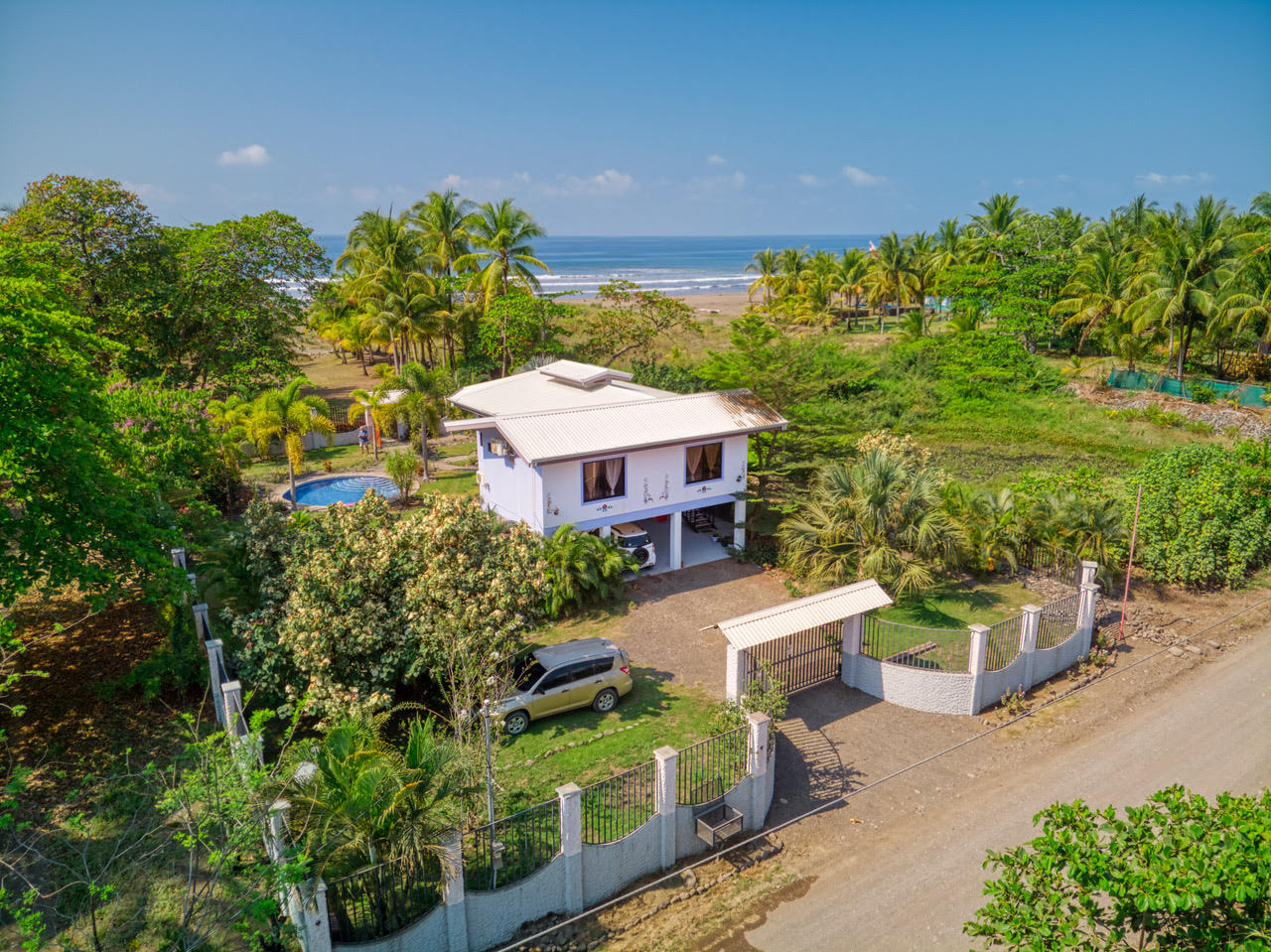 3 bed Single Family Homes For Sale in Playa Bandera, Puntarenas - thumb 1