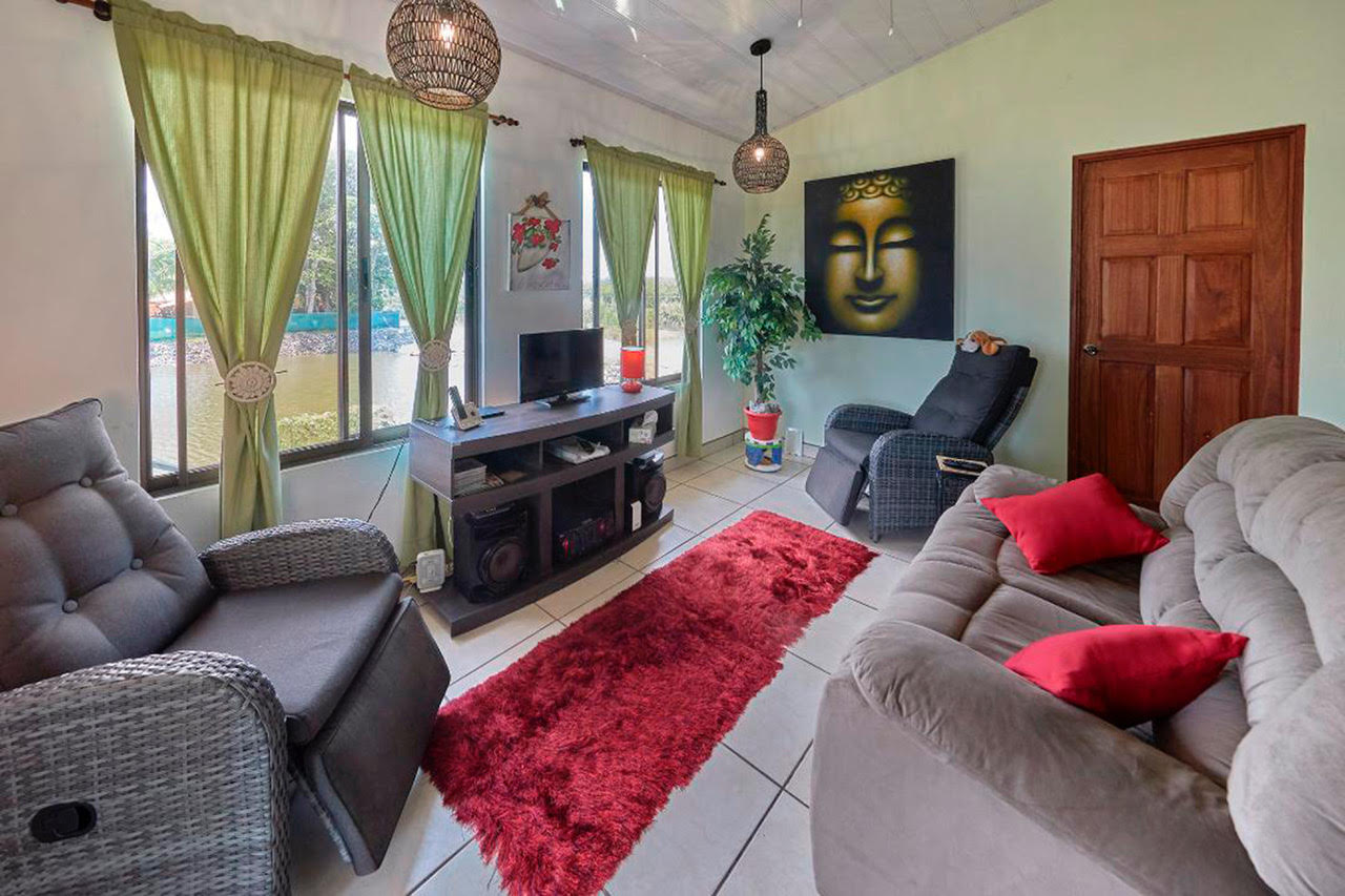 3 bed Single Family Homes For Sale in Playa Bandera, Puntarenas - thumb 10