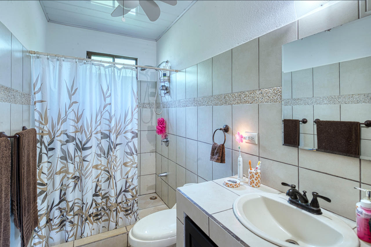 3 bed Single Family Homes For Sale in Playa Bandera, Puntarenas - thumb 16