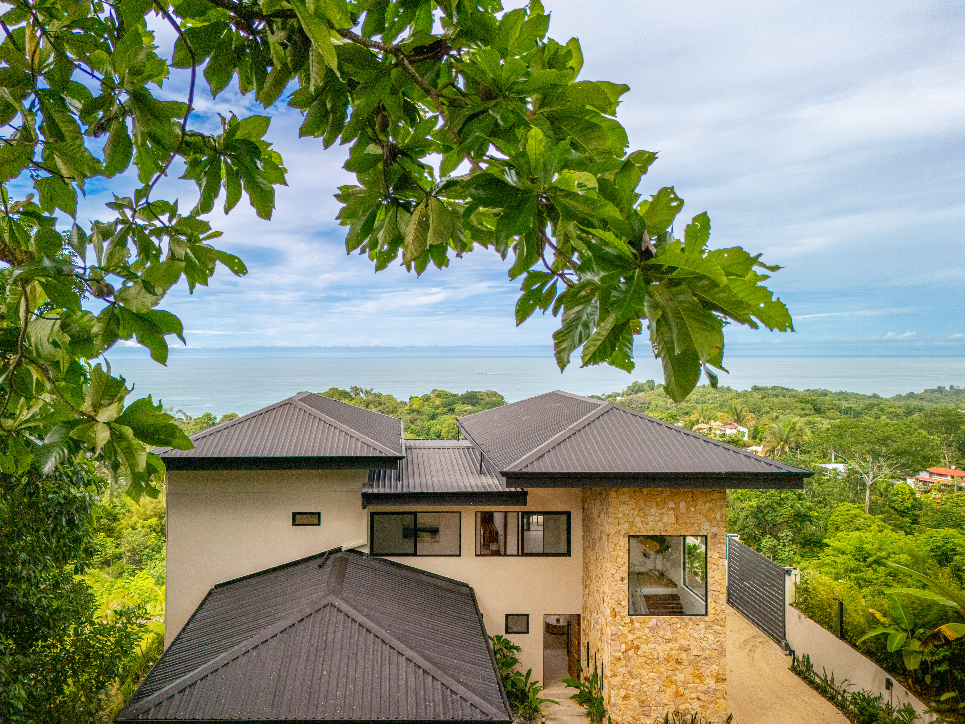 4 bed Single Family Homes For Sale in Uvita, Puntarenas - thumb 22