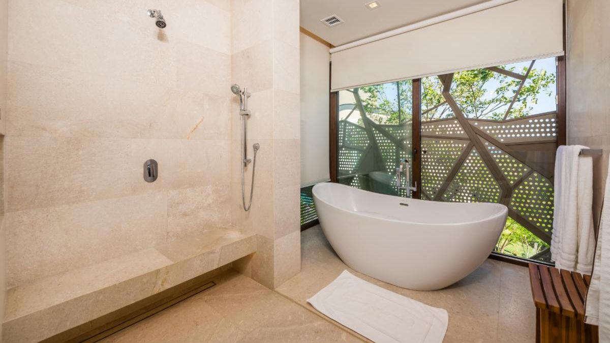 4 bed Single Family Homes For Sale in Playa Conchal, Guanacaste - thumb 8