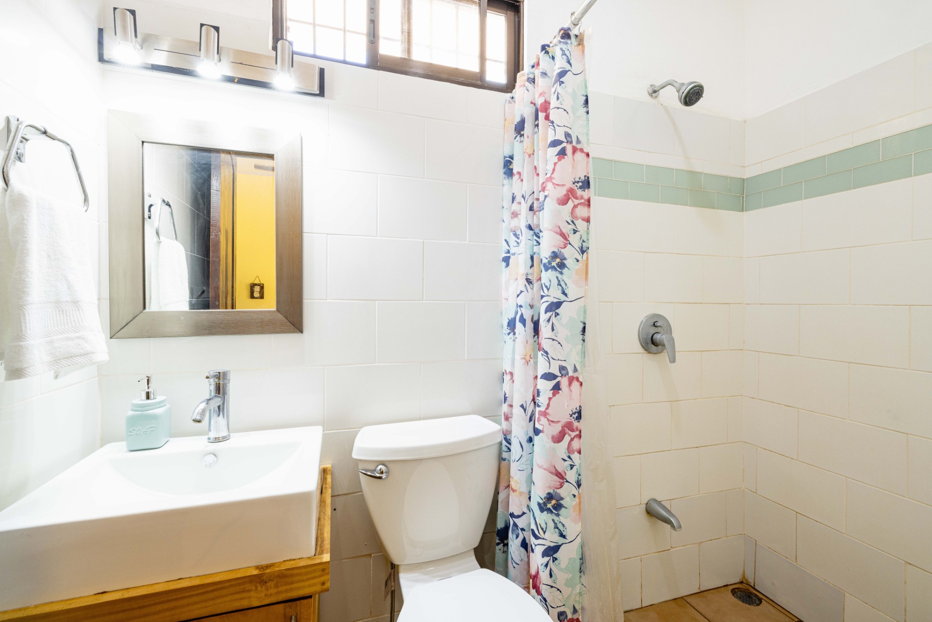 3 bed Single Family Homes For Sale in Playa Grande, Guanacaste - thumb 10