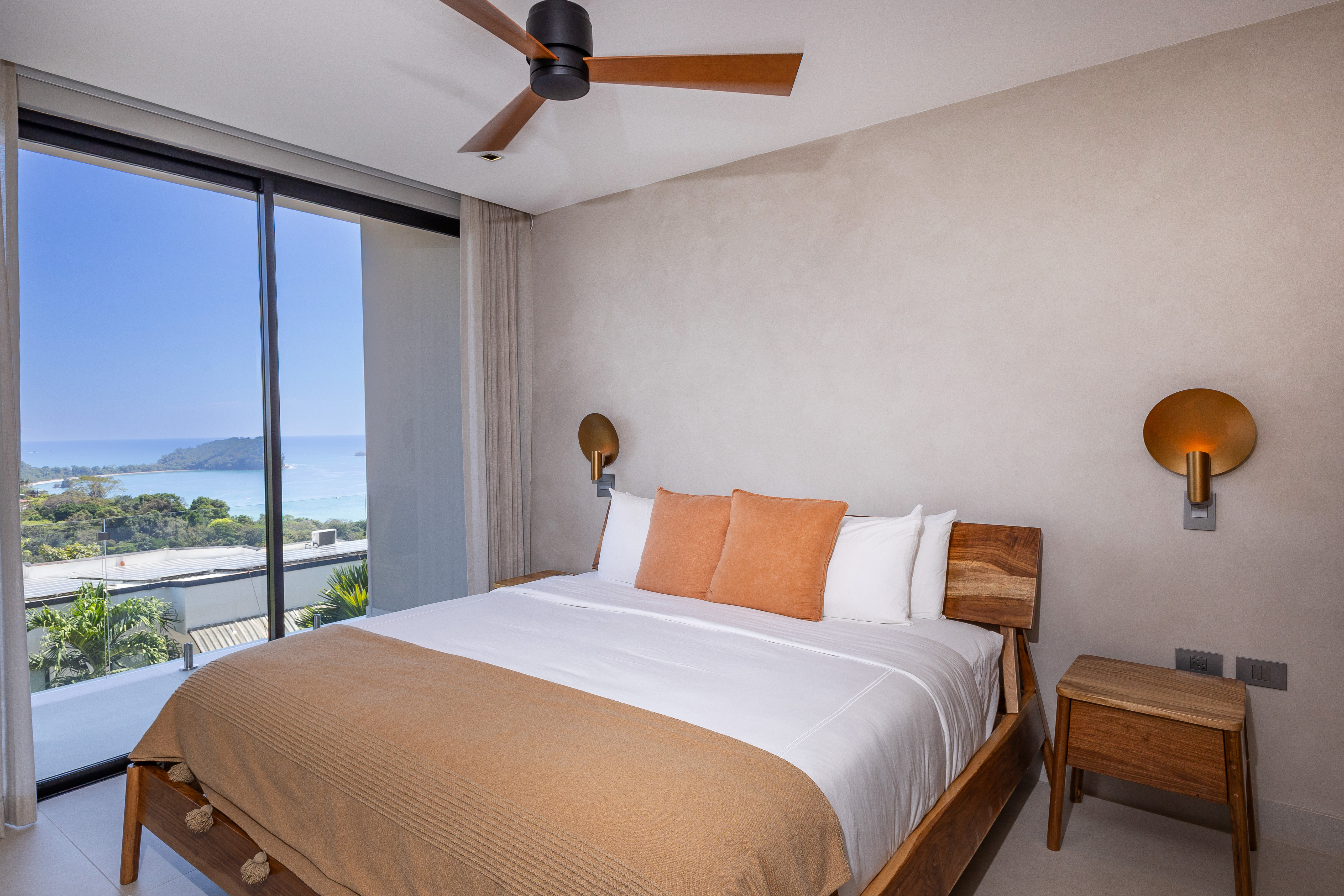 6 bed Single Family Homes For Sale in Manuel Antonio, Puntarenas - thumb 22