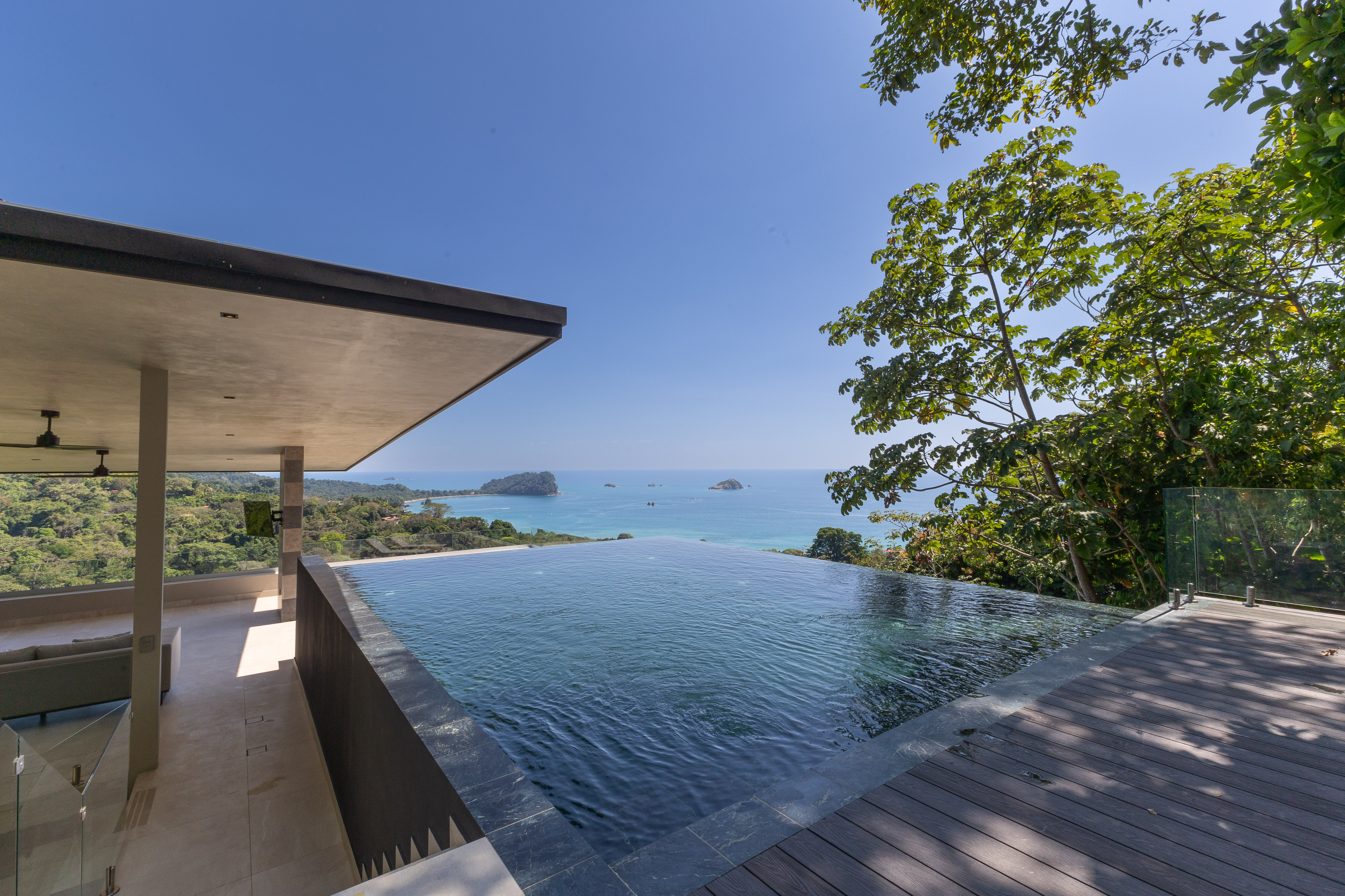 6 bed Single Family Homes For Sale in Manuel Antonio, Puntarenas - thumb 3