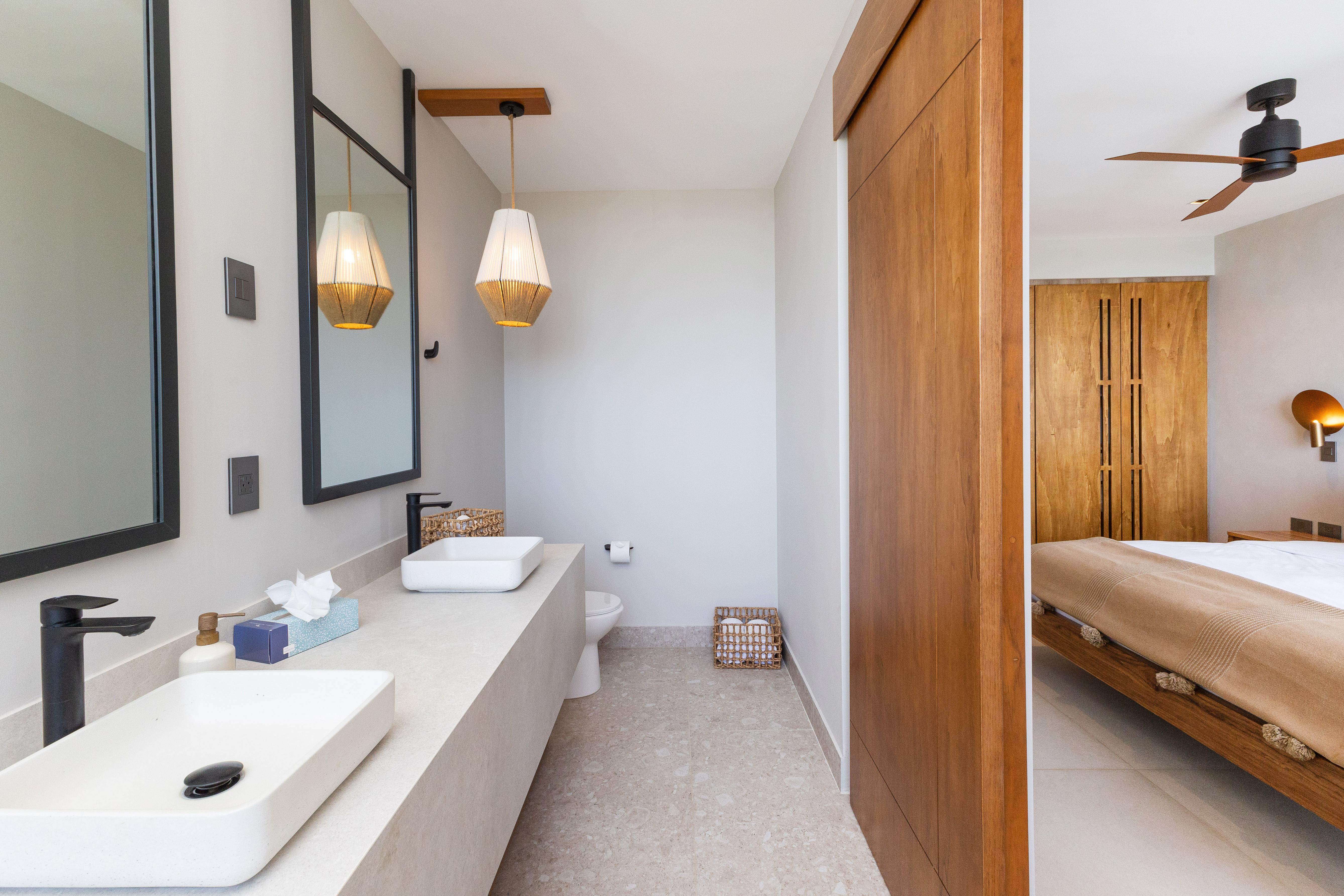 6 bed Single Family Homes For Sale in Manuel Antonio, Puntarenas - thumb 27