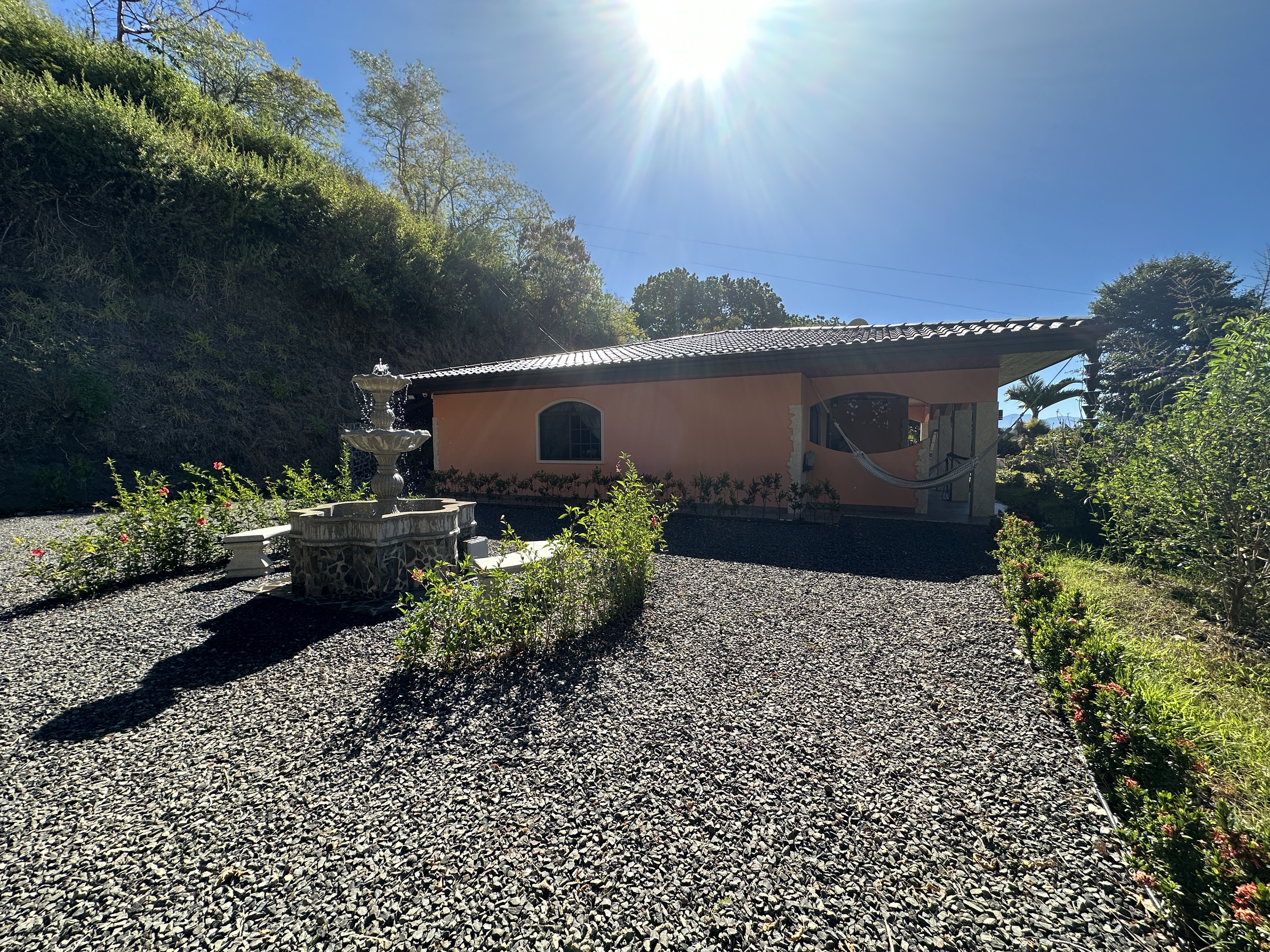 2 bed Single Family Homes For Sale in Atenas, Alajuela - thumb 3