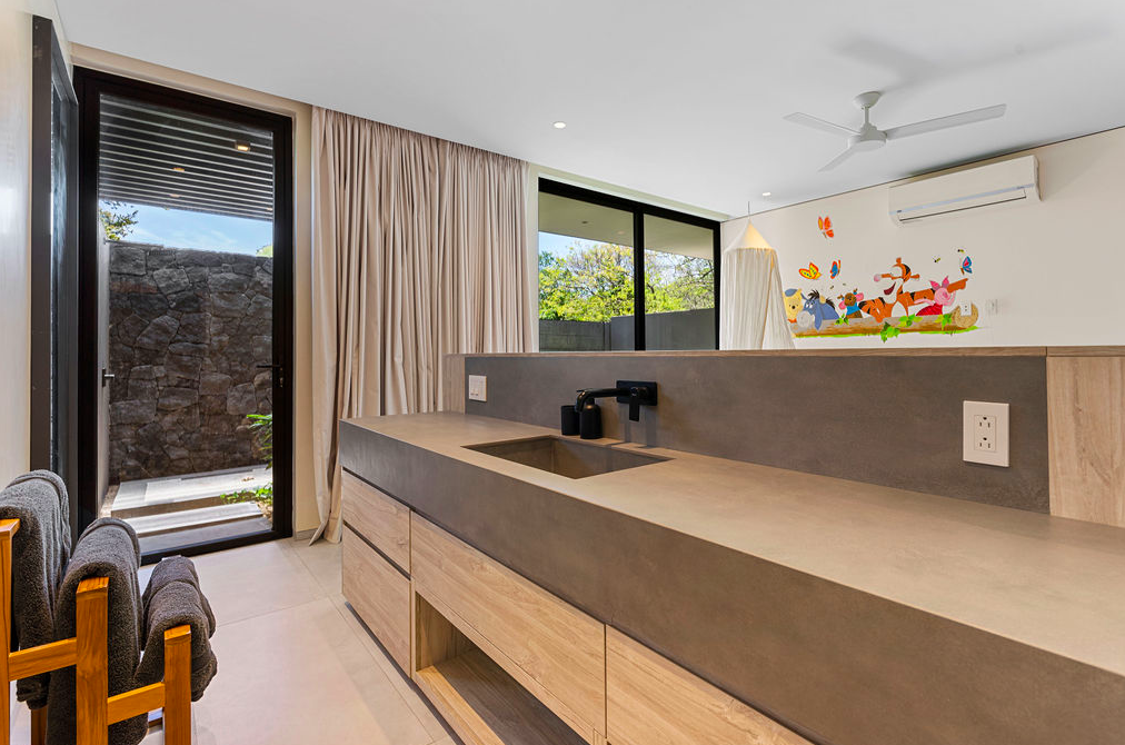 3 bed Single Family Homes For Sale in Tamarindo, Guanacaste - thumb 24