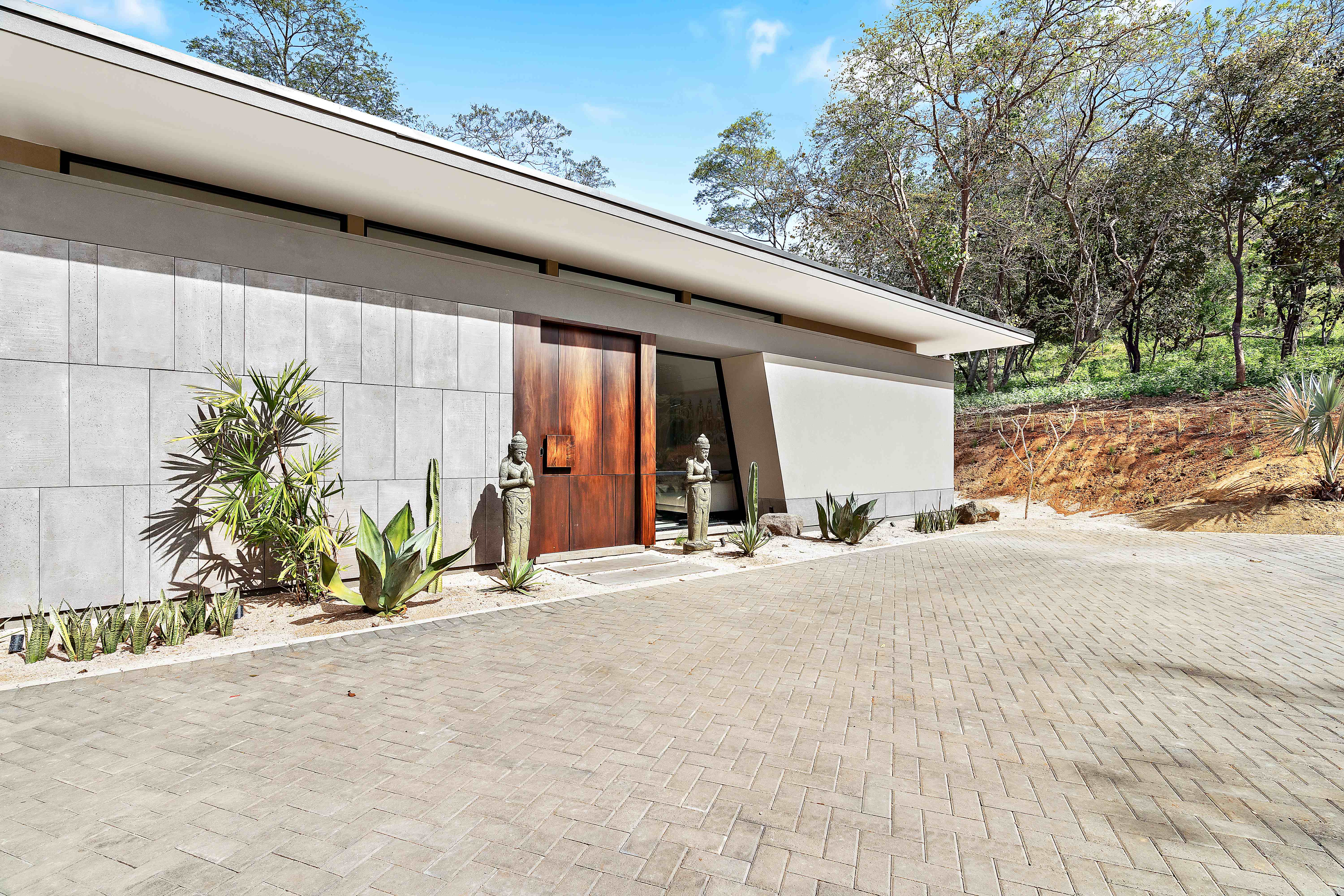 3 bed Single Family Homes For Sale in Tamarindo, Guanacaste - thumb 2