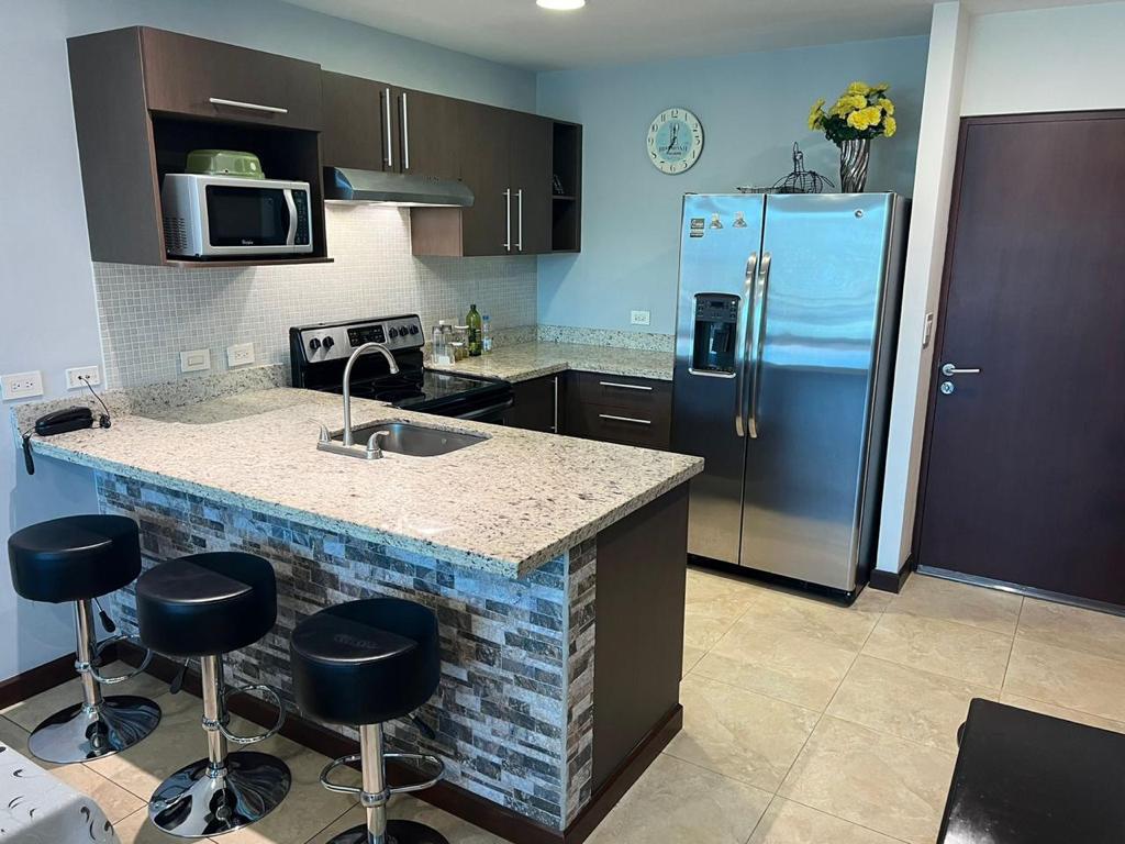 2 bed Condo For Sale in La Sabana, San Jose - thumb 24