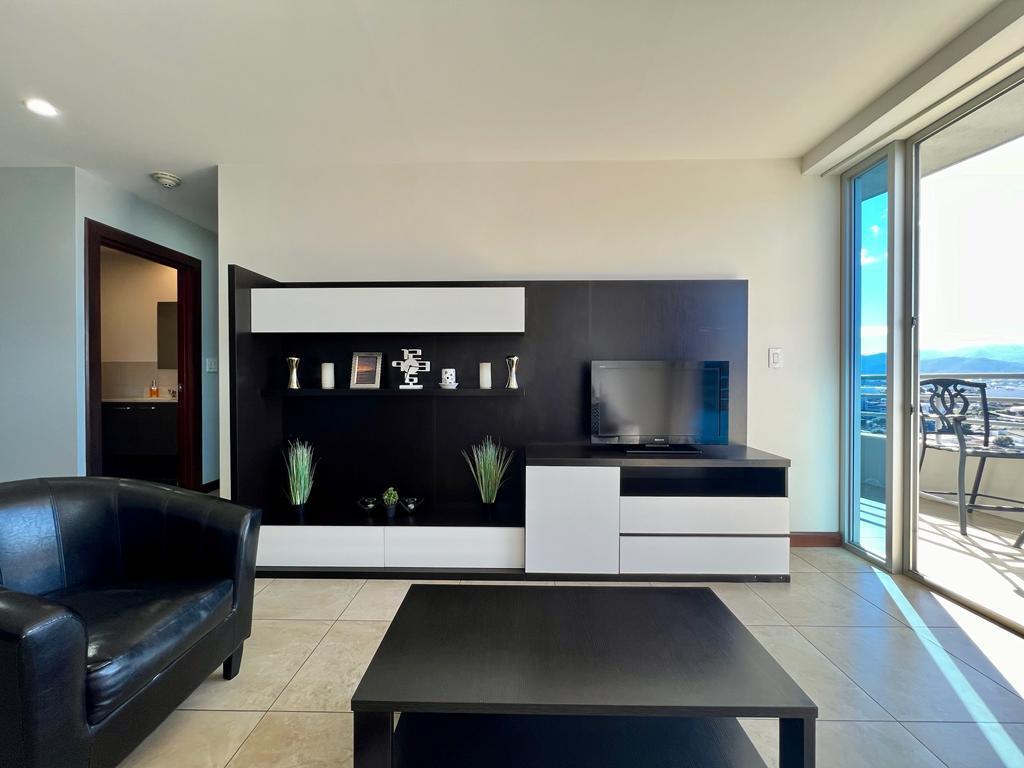 2 bed Condo For Sale in La Sabana, San Jose - thumb 3