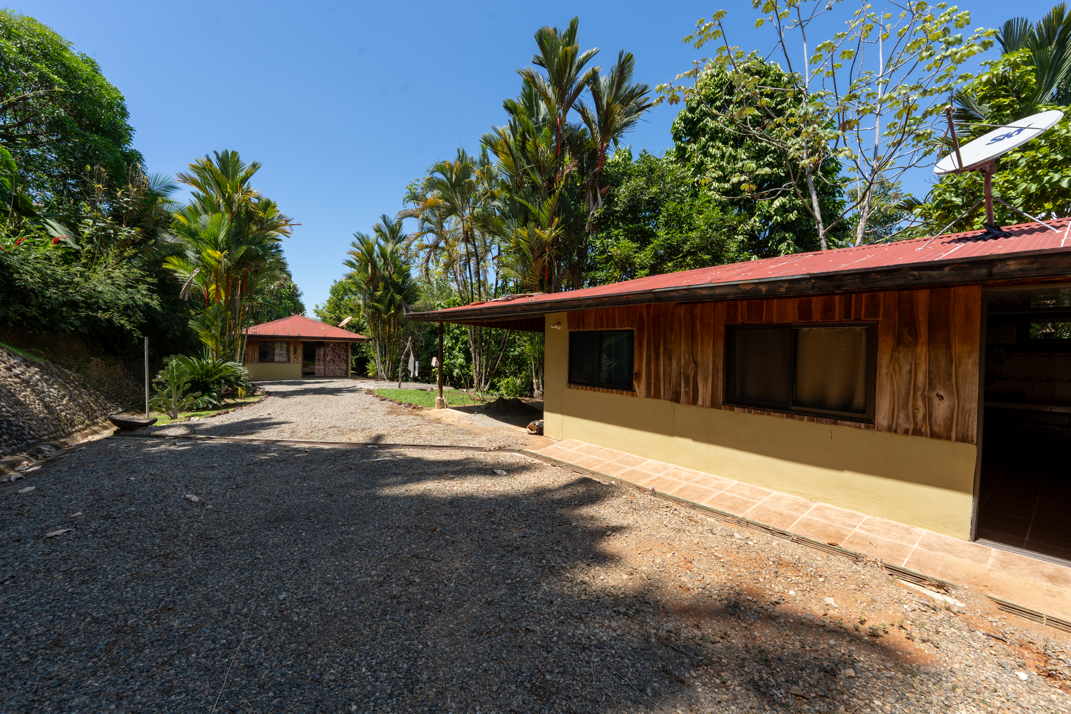 3 bed Single Family Homes For Sale in Uvita, Puntarenas - thumb 2
