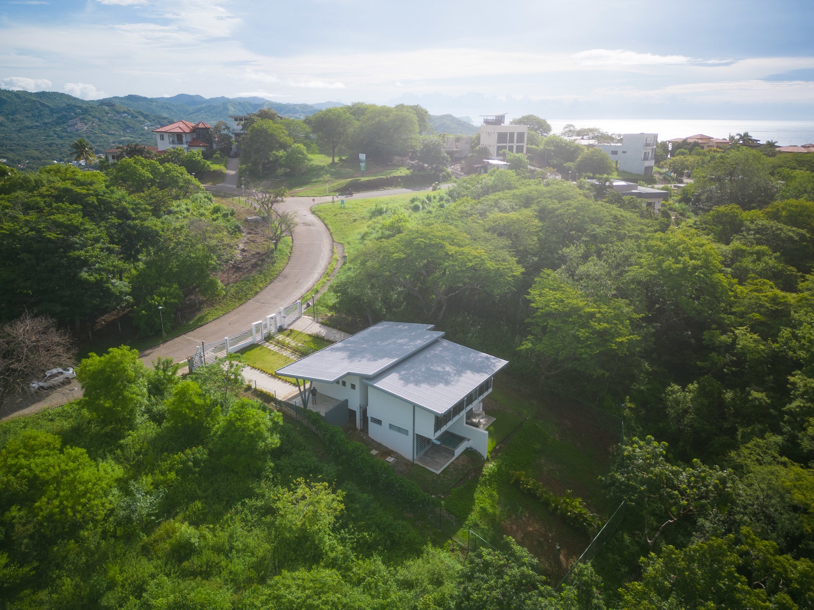 4 bed Single Family Homes For Sale in Playas Del Coco, Guanacaste - thumb 16