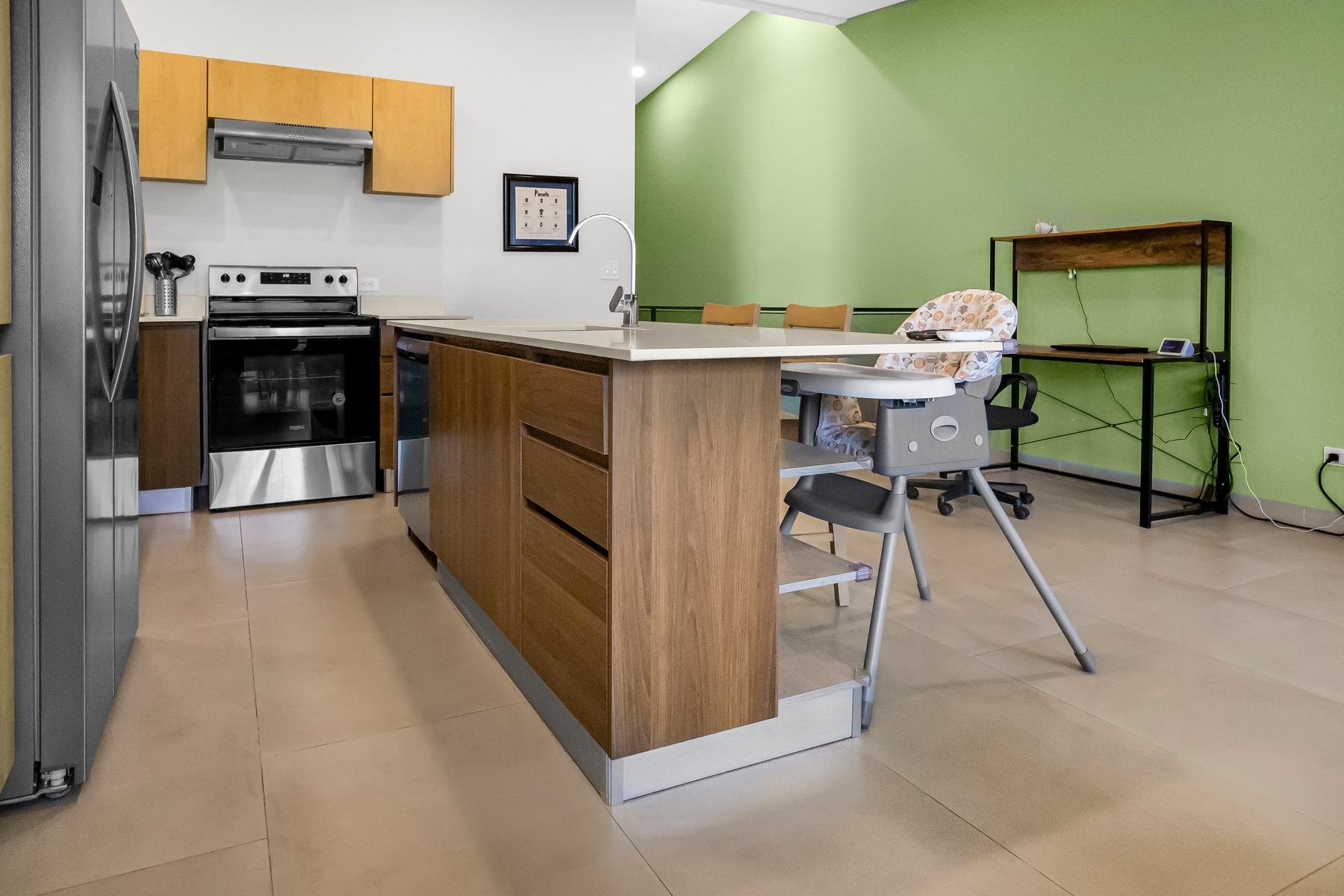 4 bed Single Family Homes For Sale in Playas Del Coco, Guanacaste - thumb 5