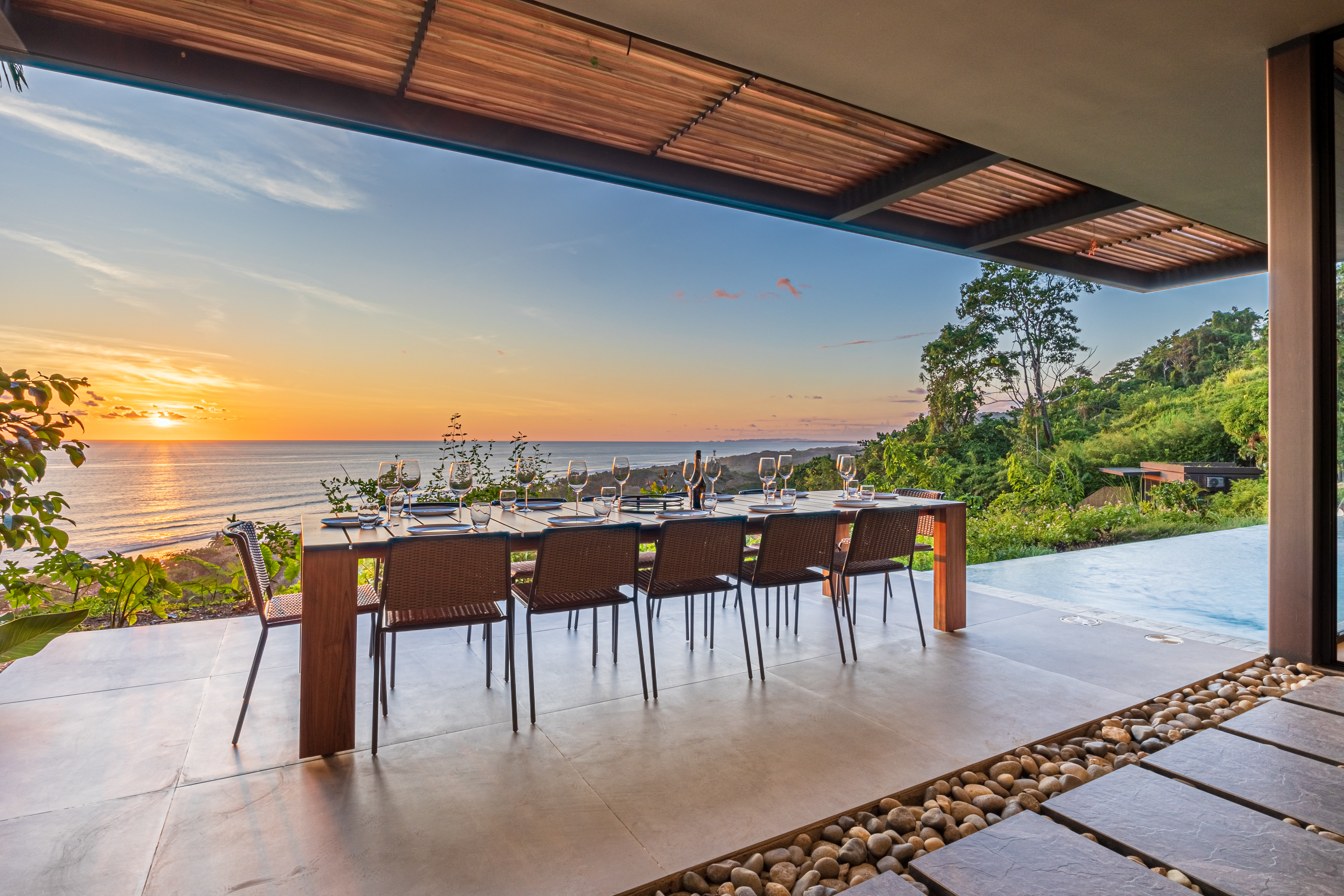 5 bed Single Family Homes For Sale in Dominical, Puntarenas - thumb 17