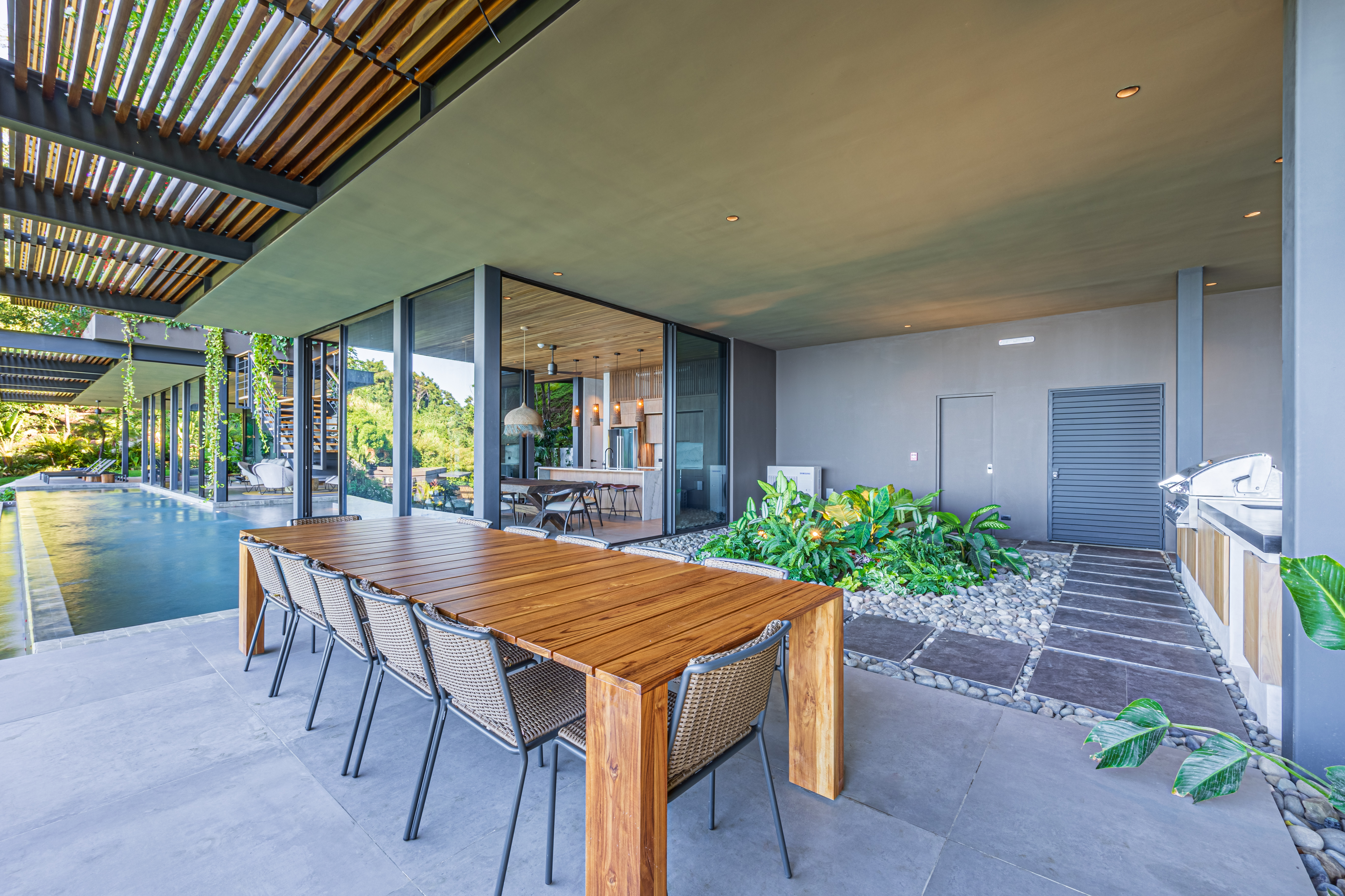 5 bed Single Family Homes For Sale in Dominical, Puntarenas - thumb 18