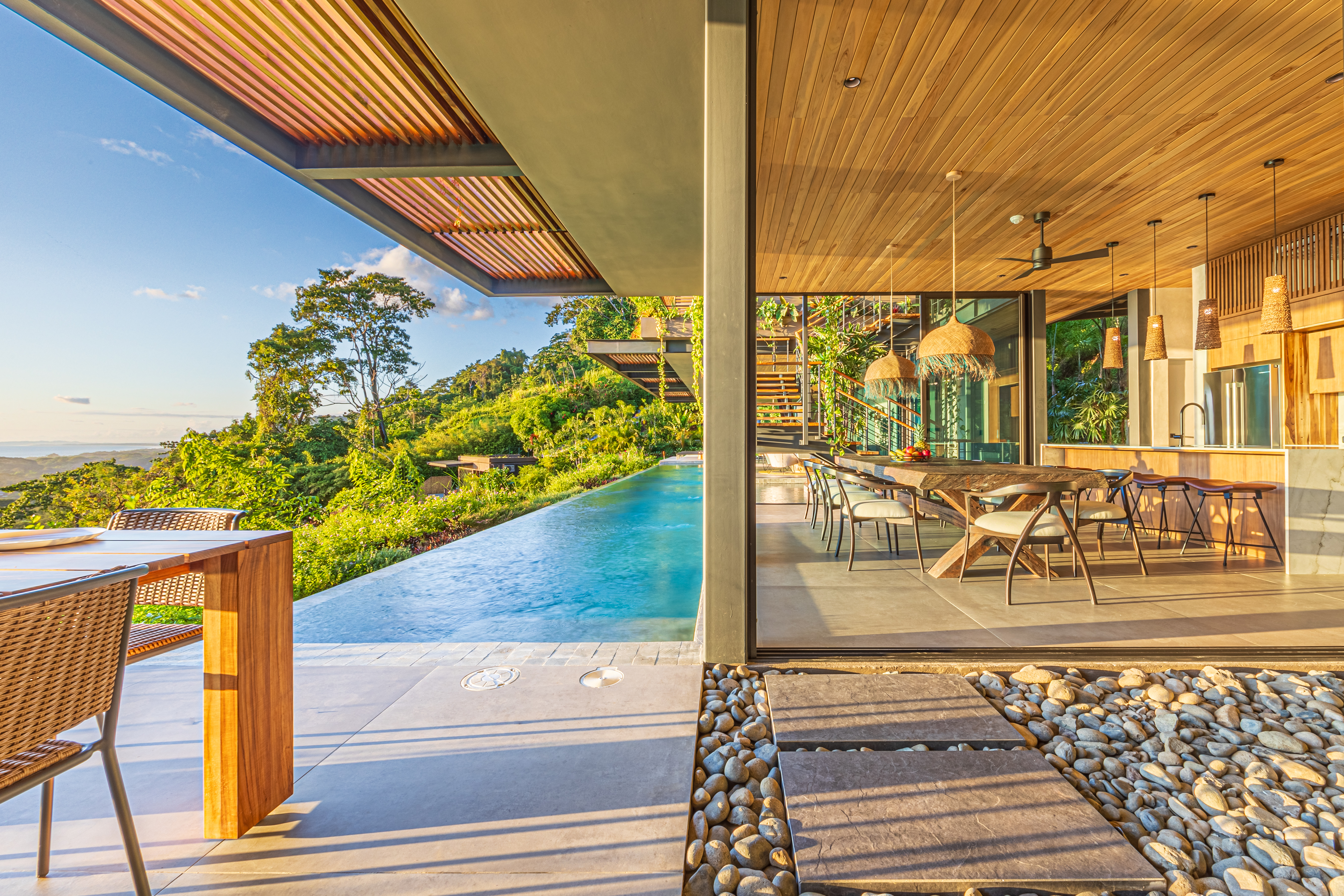 5 bed Single Family Homes For Sale in Dominical, Puntarenas - thumb 4