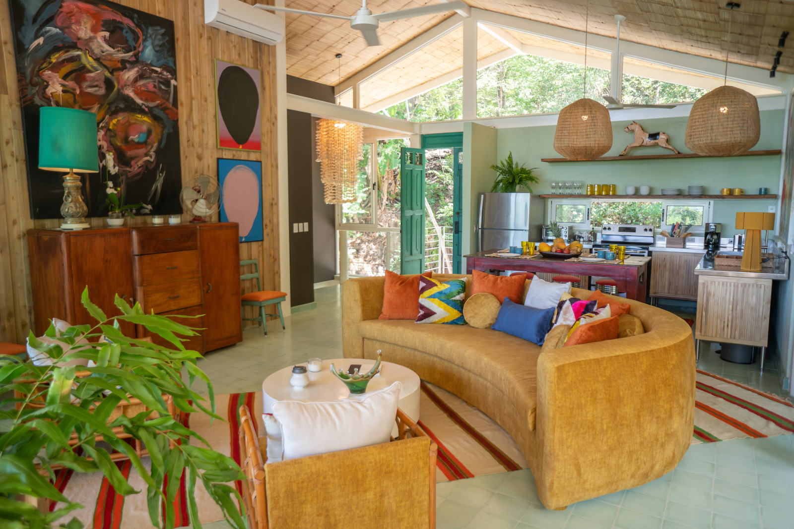 5 bed Single Family Homes For Sale in Santa Teresa, Puntarenas - thumb 15