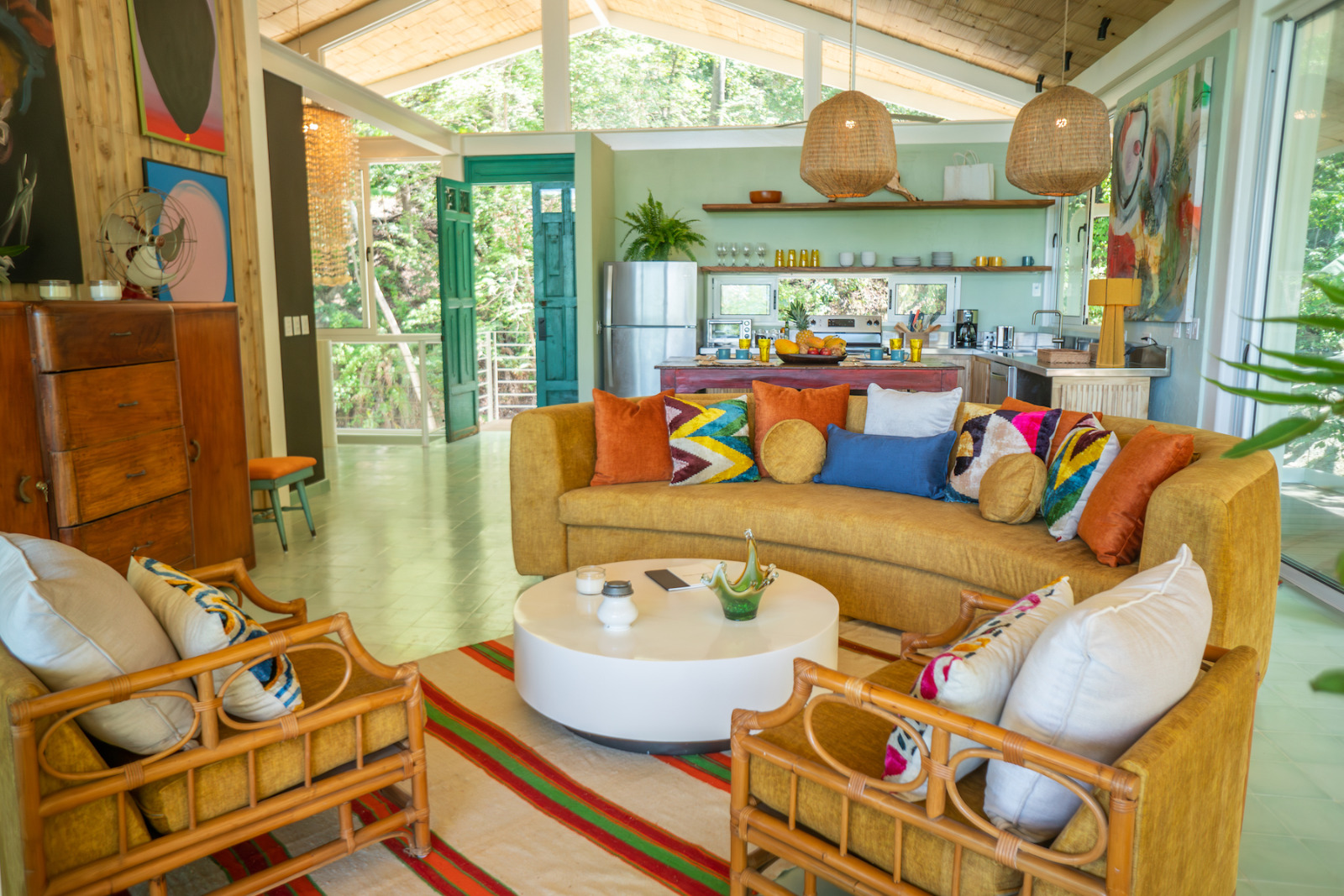 5 bed Single Family Homes For Sale in Santa Teresa, Puntarenas - thumb 22