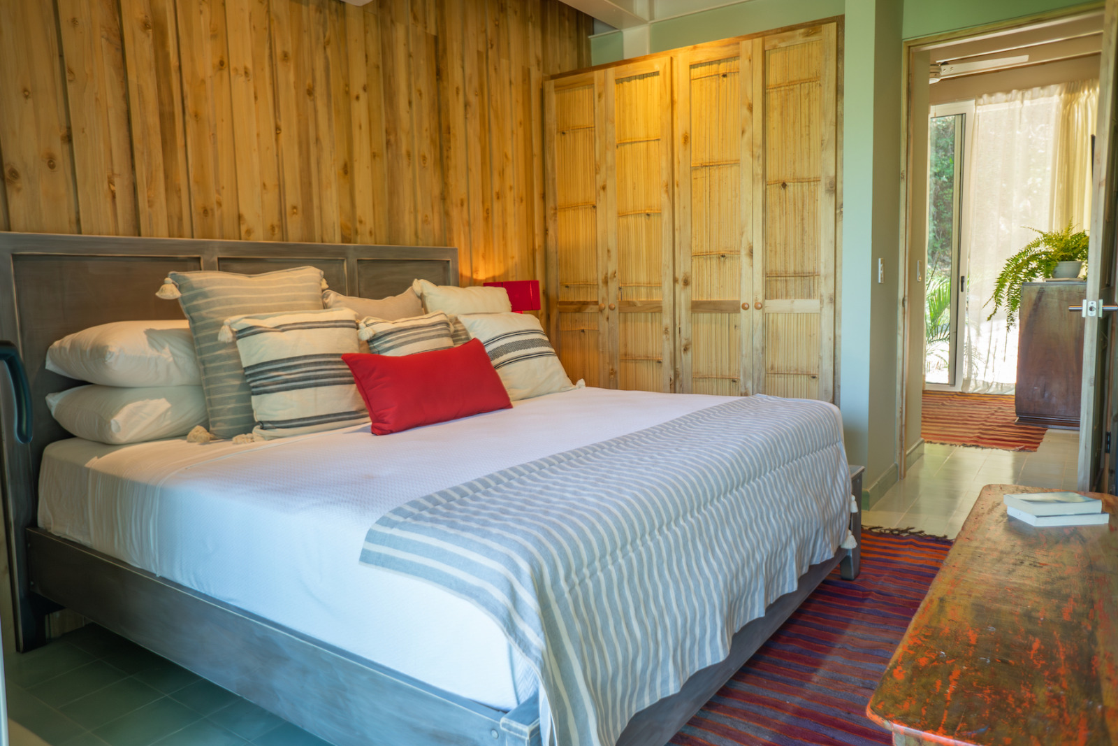 5 bed Single Family Homes For Sale in Santa Teresa, Puntarenas - thumb 8