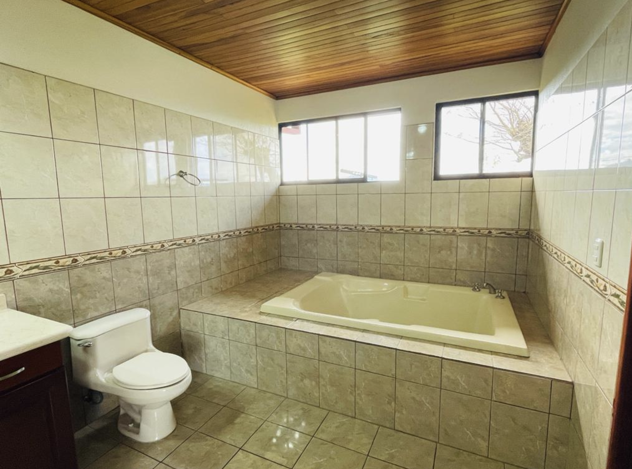 3 bed Single Family Homes For Sale in Atenas, Alajuela - thumb 13