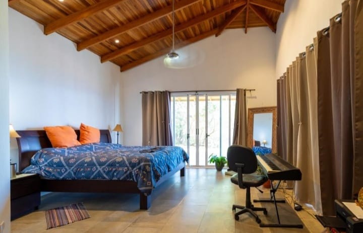 5 bed Single Family Homes For Sale in Atenas, Alajuela - thumb 17