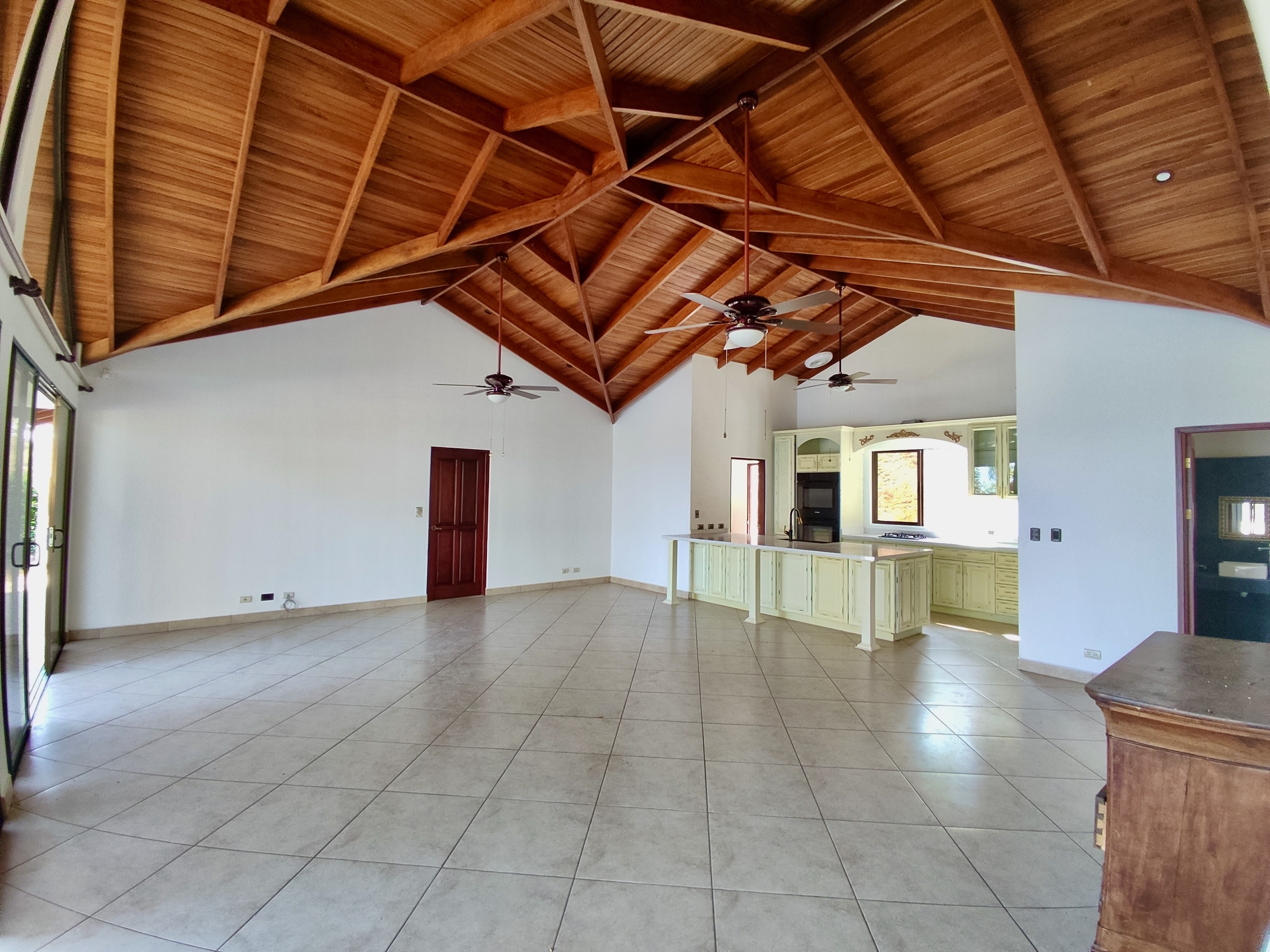 5 bed Single Family Homes For Sale in Atenas, Alajuela - thumb 2