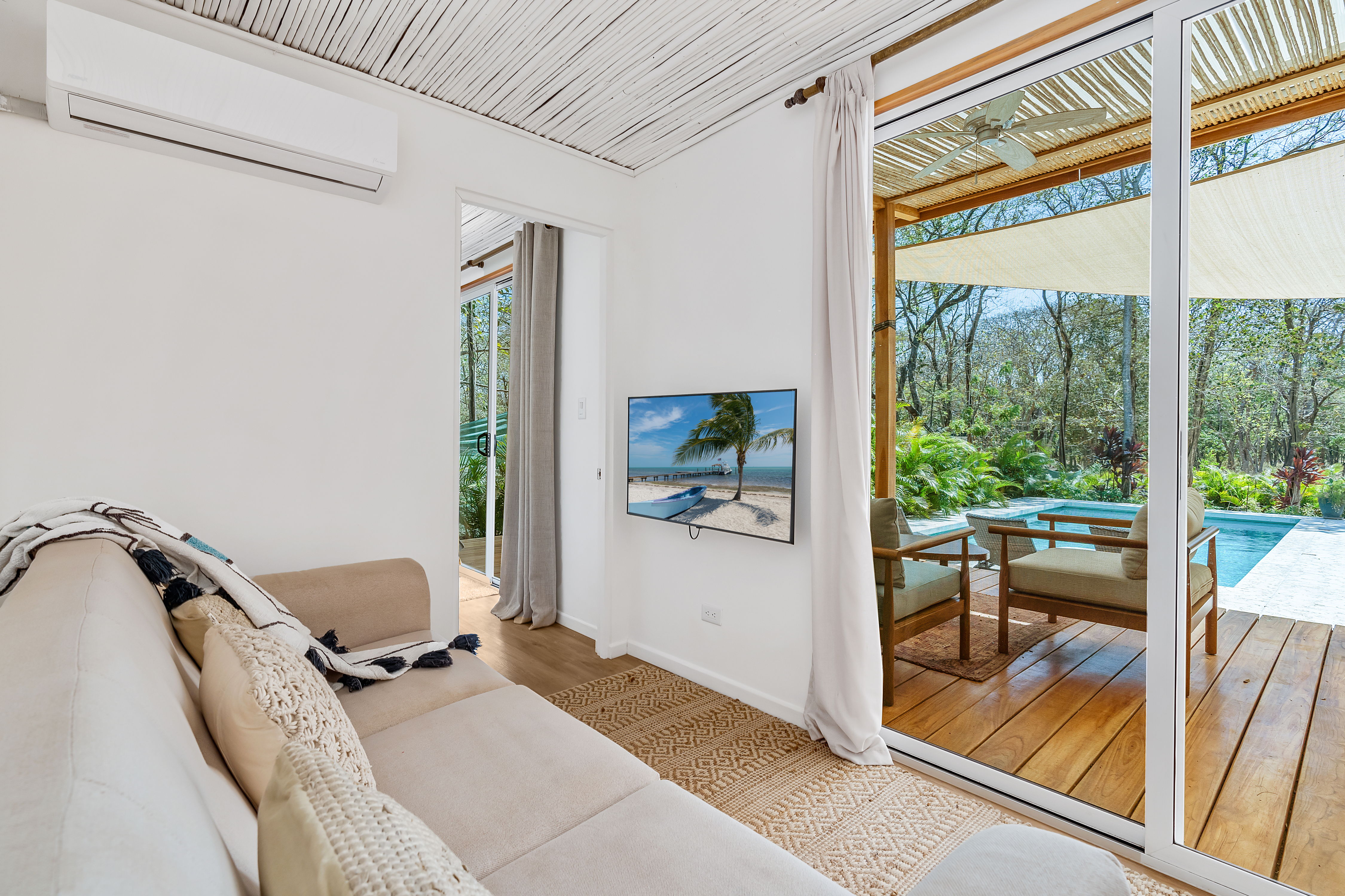 3 bed Single Family Homes For Sale in Playa Grande, Guanacaste - thumb 8