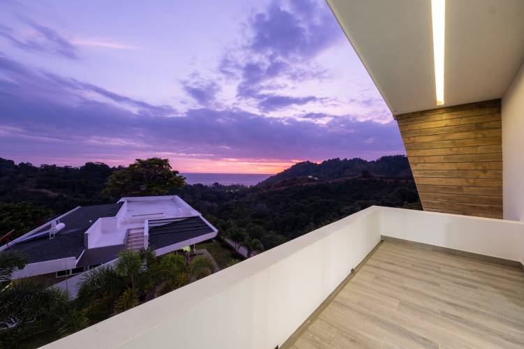 4 bed Single Family Homes For Sale in Jaco, Puntarenas - thumb 20