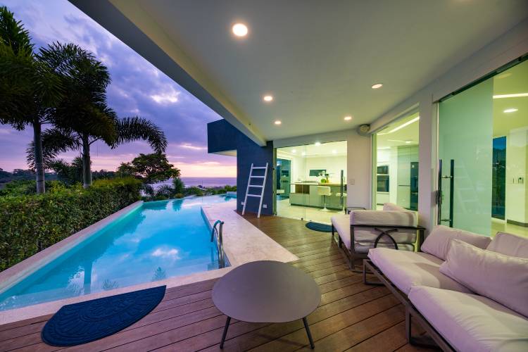 4 bed Single Family Homes For Sale in Jaco, Puntarenas - thumb 7