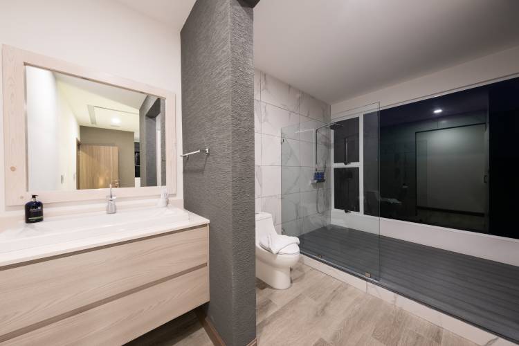 4 bed Single Family Homes For Sale in Jaco, Puntarenas - thumb 28