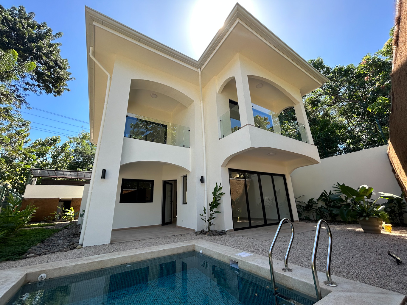 4 bed Single Family Homes For Sale in Playa Potrero, Guanacaste - thumb 2