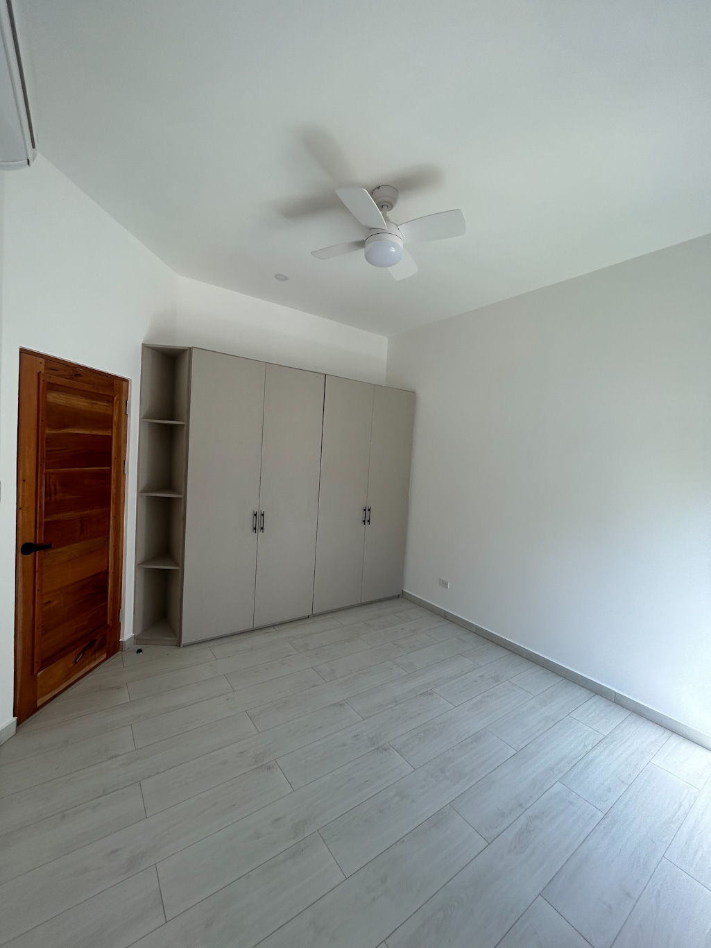 4 bed Single Family Homes For Sale in Playa Potrero, Guanacaste - thumb 13