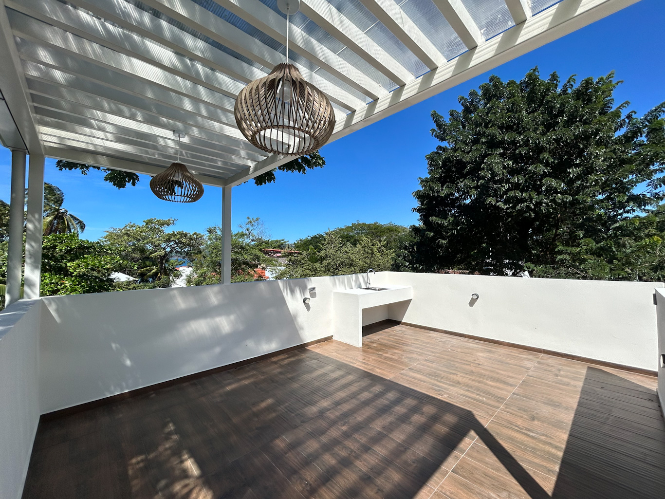 4 bed Single Family Homes For Sale in Playa Potrero, Guanacaste - thumb 4