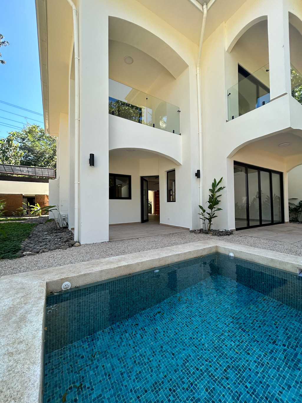 4 bed Single Family Homes For Sale in Playa Potrero, Guanacaste - thumb 3